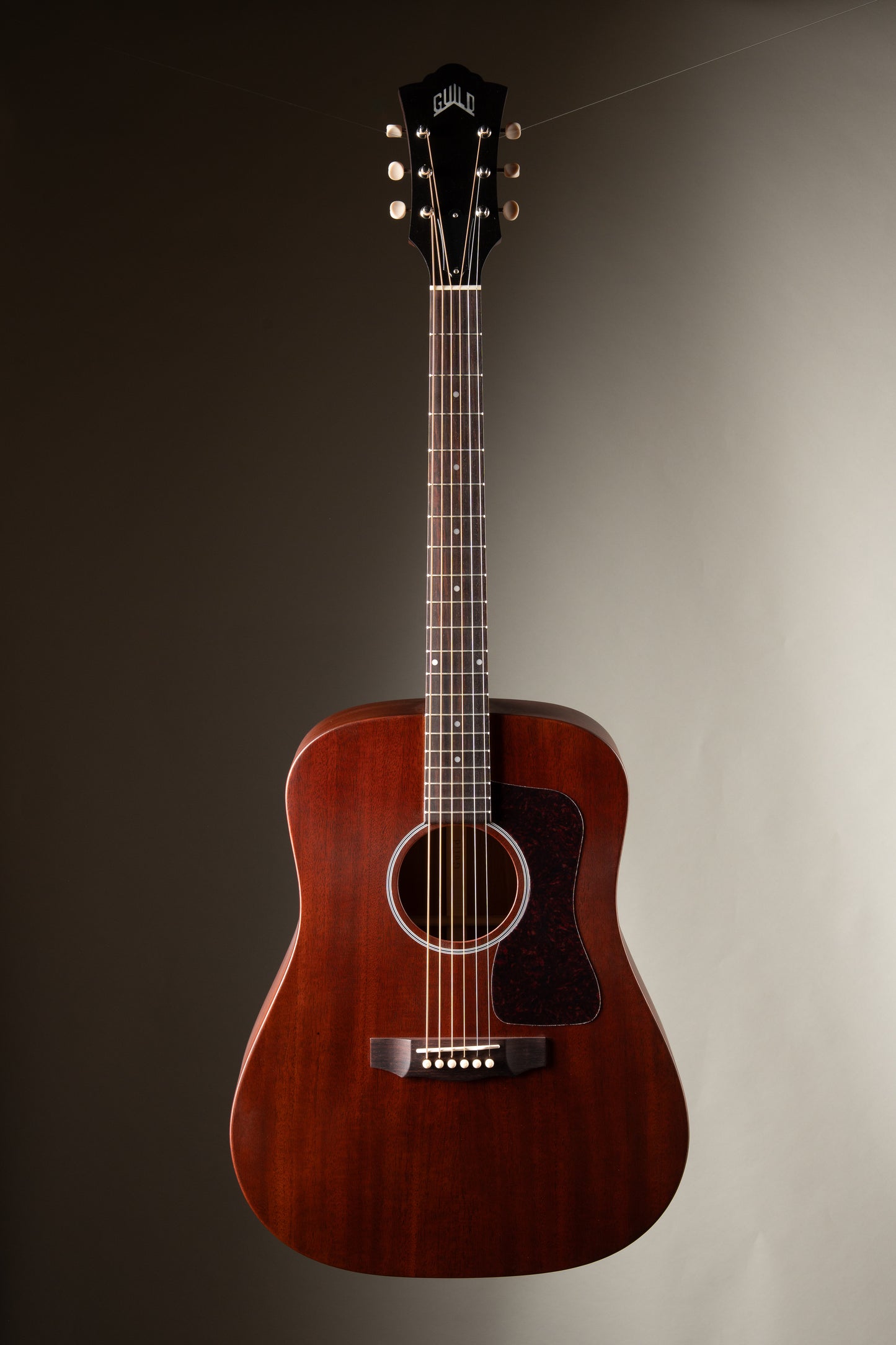 Guild D-20 Acoustic Guitar Natural Mahogany
