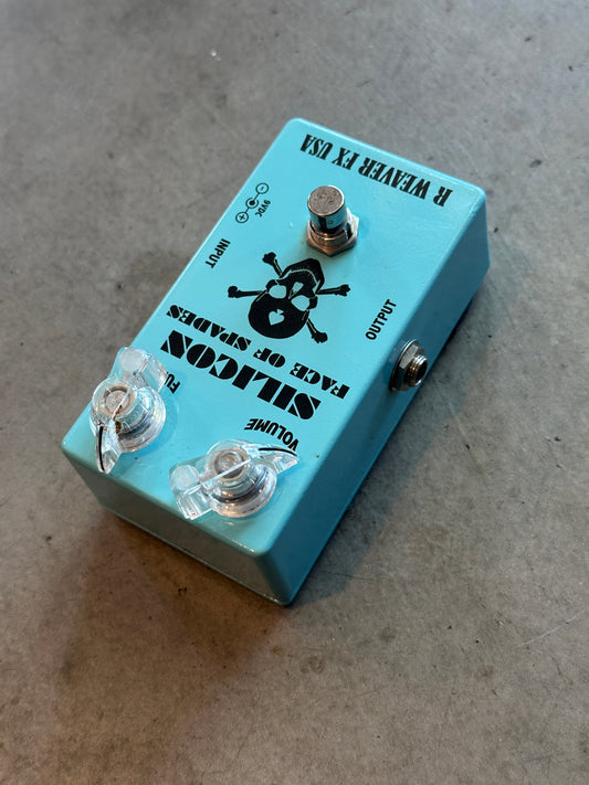 R Weaver FX Face of Spades Silicon Fuzz Guitar Pedal