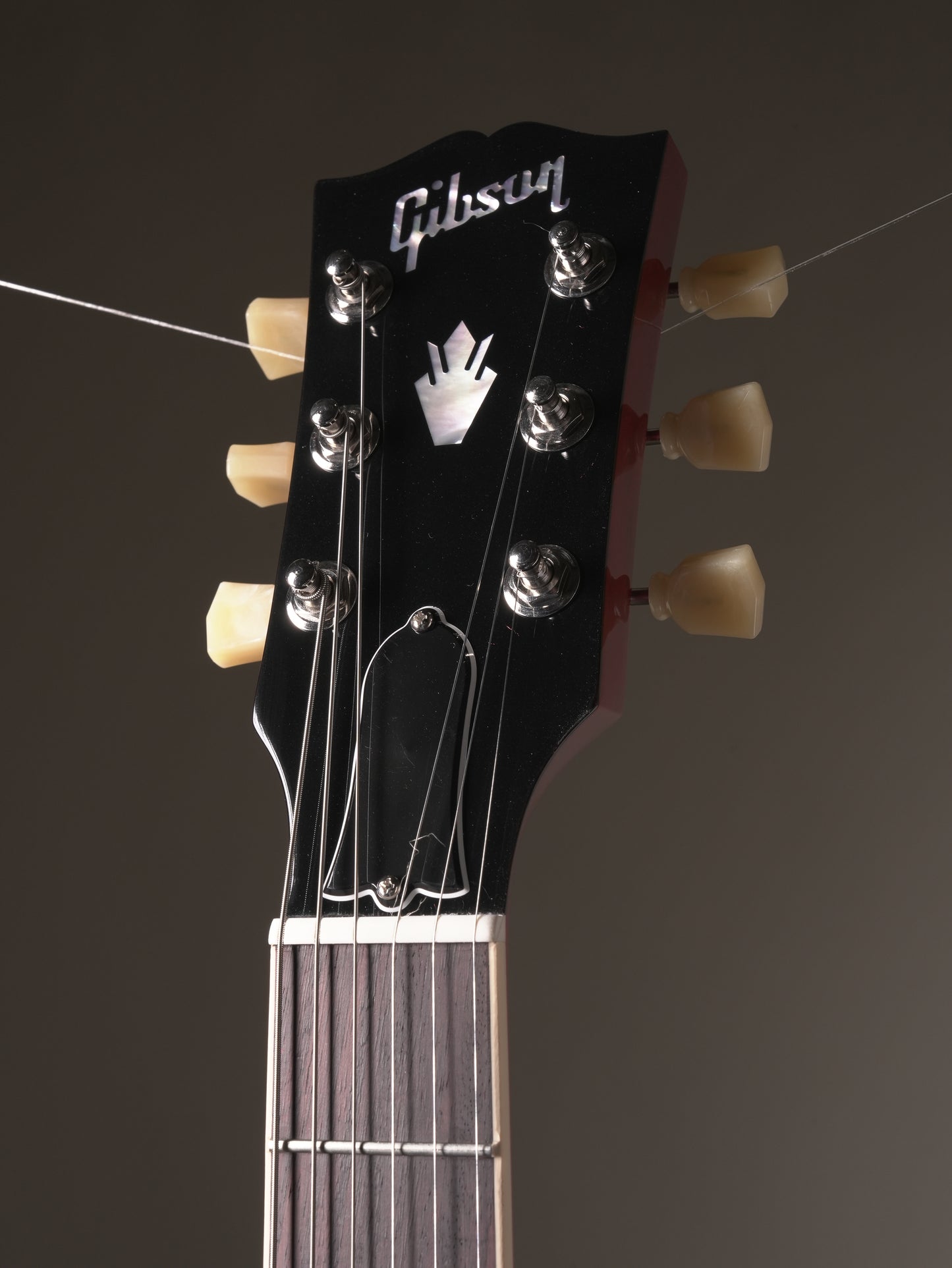 Gibson '61 SG Standard w/ Maestro Vibrola - Cherry, incl. OHSC