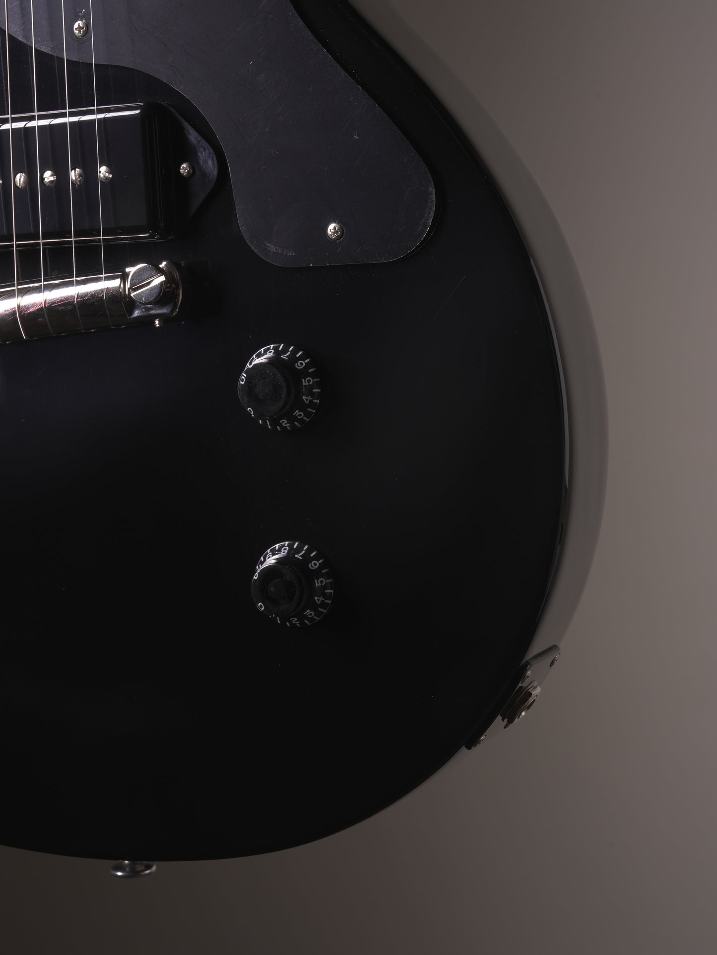 Gibson Les Paul Junior Double Cutaway Electric Guitar - Black, incl. OHSC
