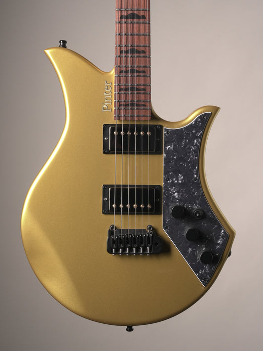 Pinter Guitars Rockstar SB1-R Electric Guitar - Gold, w/ Original Deluxe Gig Bag
