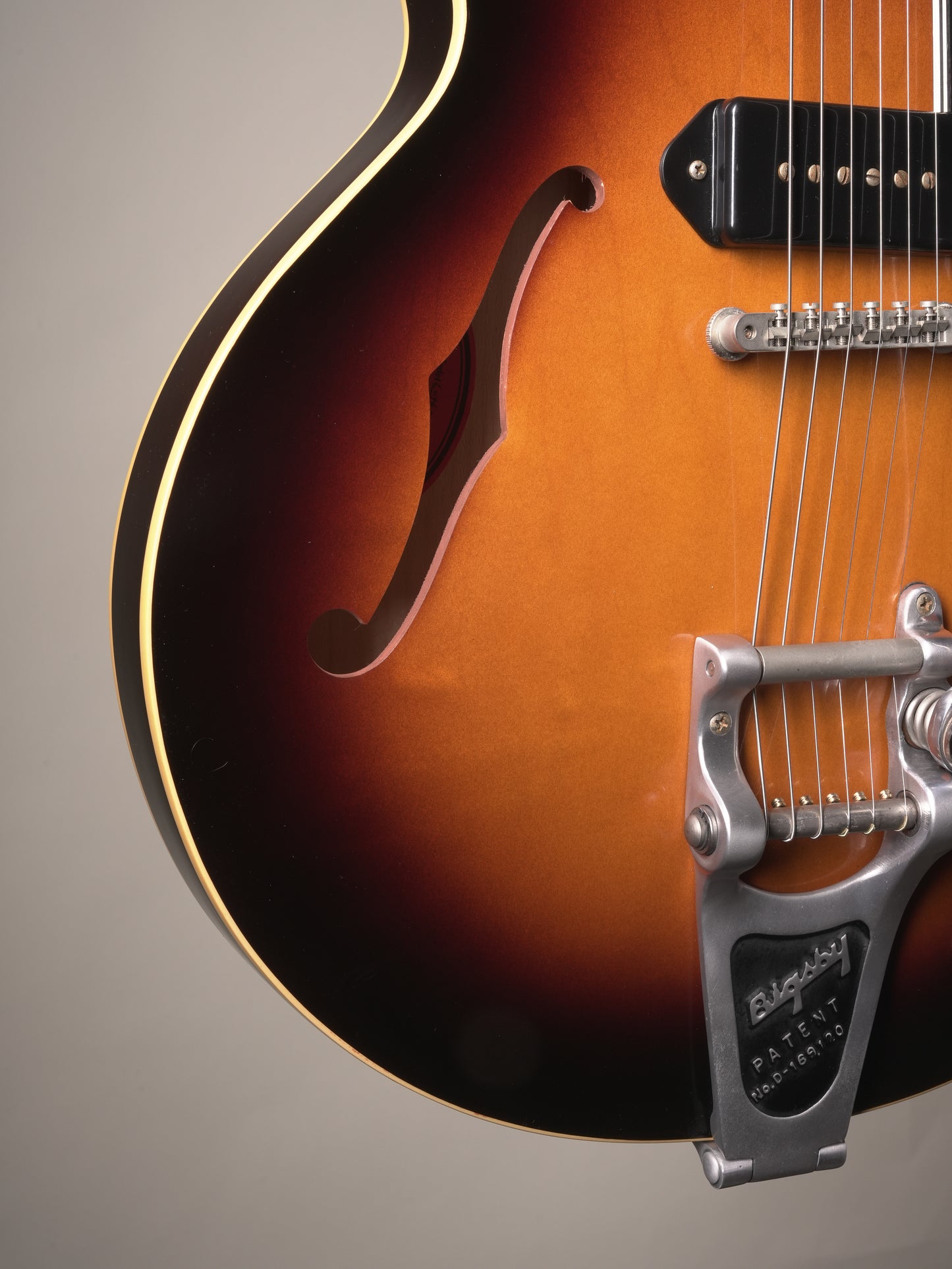 Gibson ES-335 Luther Dickinson #25 Semi-hollow Electric Guitar - Sunburst, incl. HSC