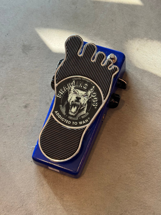 Charlie Stringer's Snarling Dogs Addicted to Wah Blues Bawls Guitar Pedal