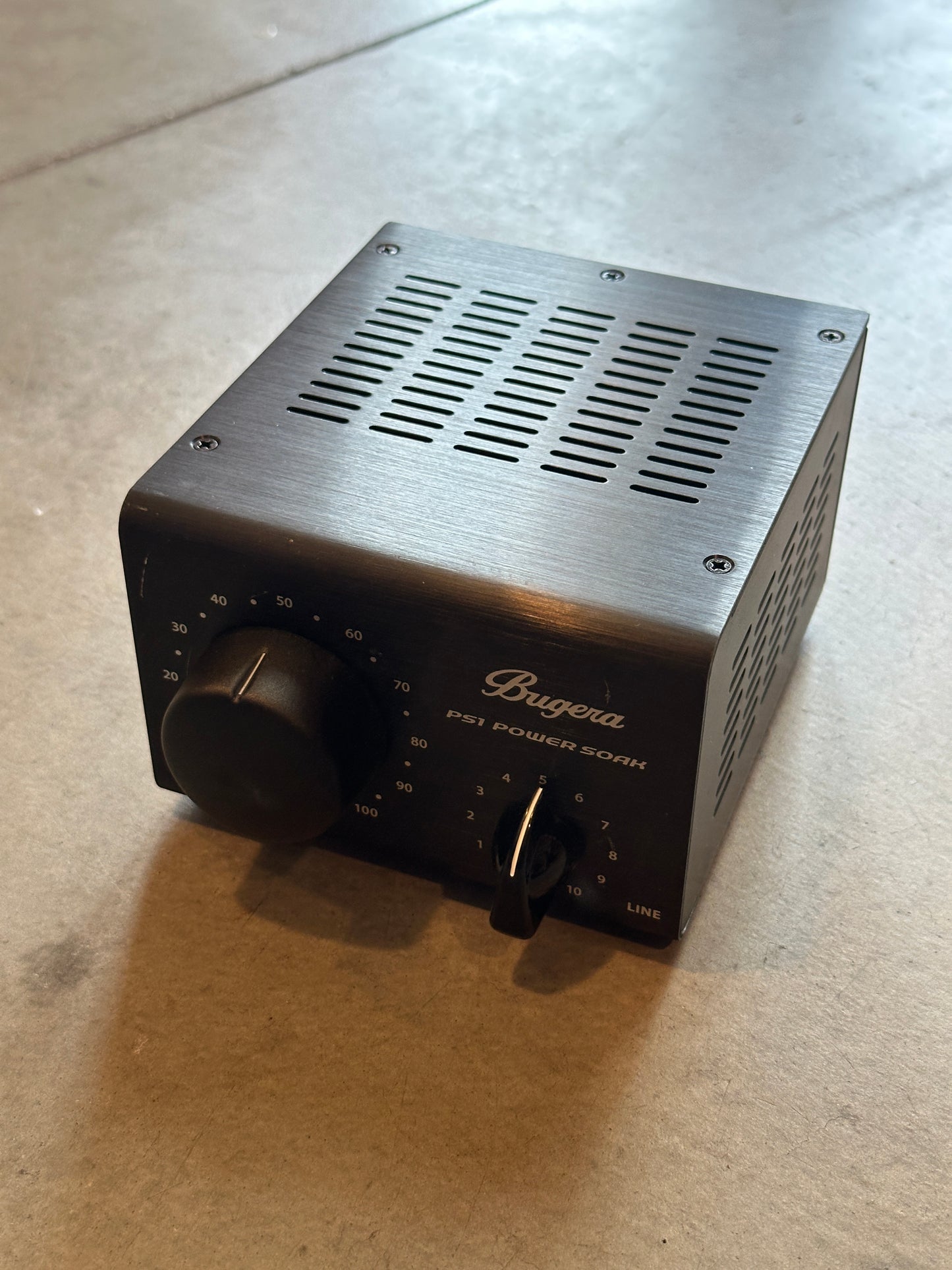 Bugera PS1 Power Soak 100w Guitar Amp Attenuator