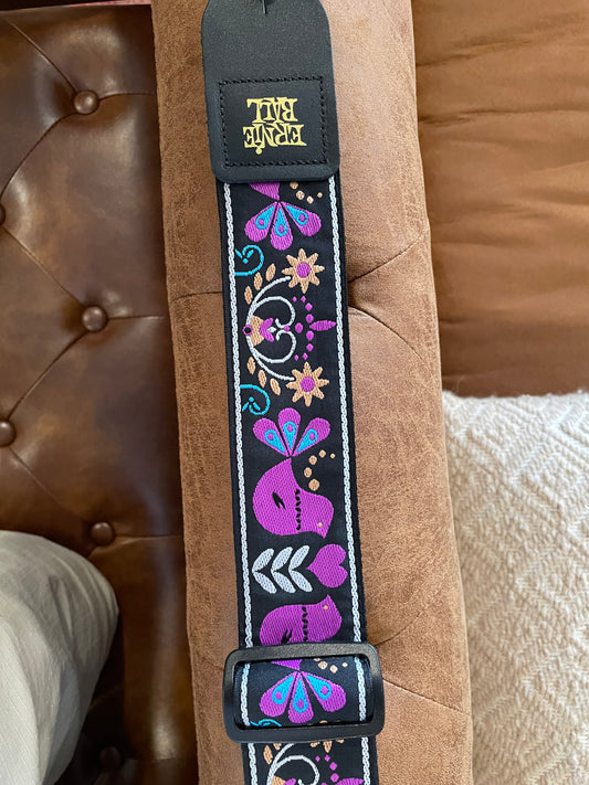 Ernie Ball Classic Jacquard Guitar Strap/Bass Strap - Purple Bird Lupin