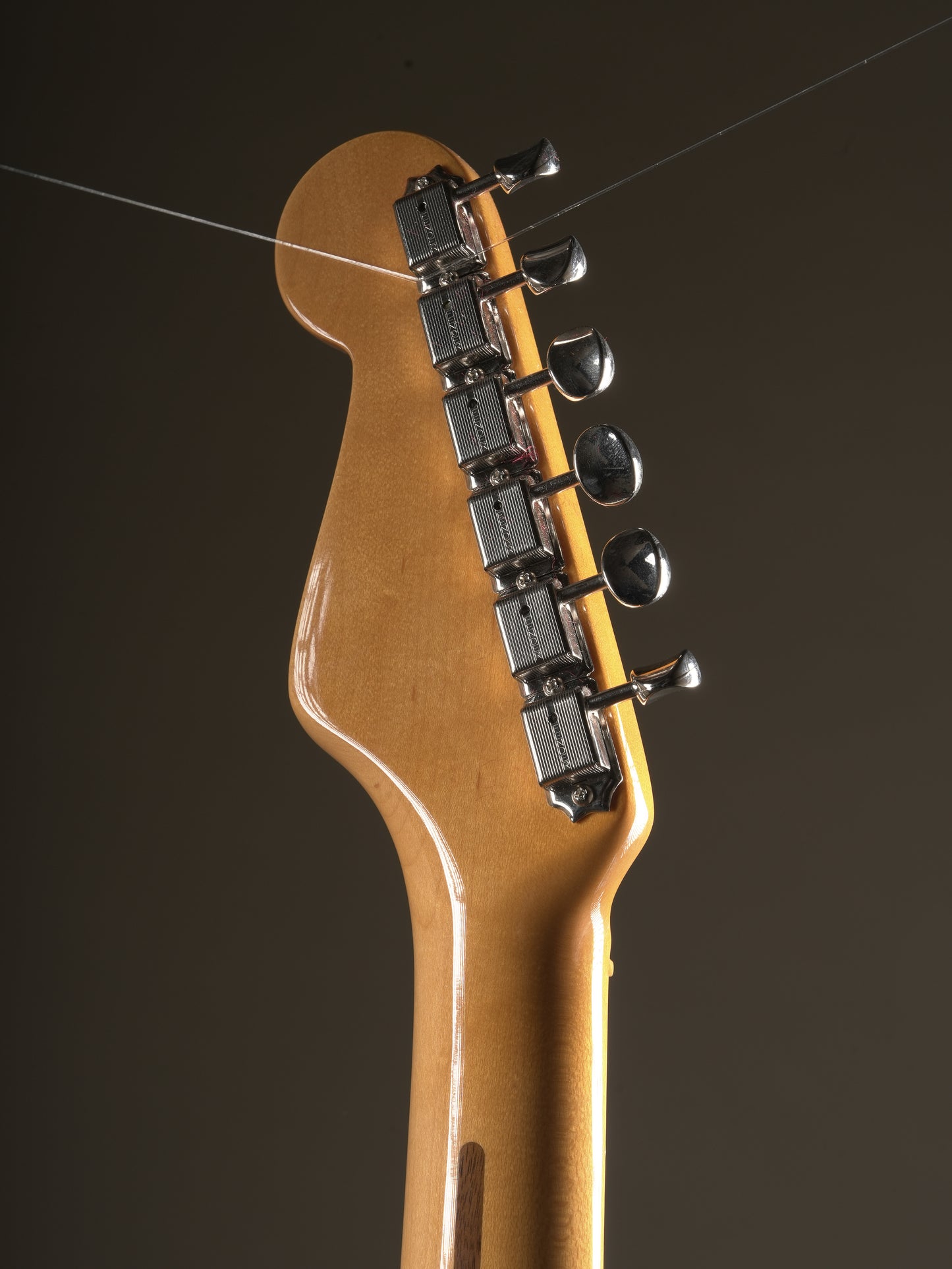 Fender (2024) 70th Anniversary American Vintage II 1954 Stratocaster electric guitar - Sunburst, incl. OHSC