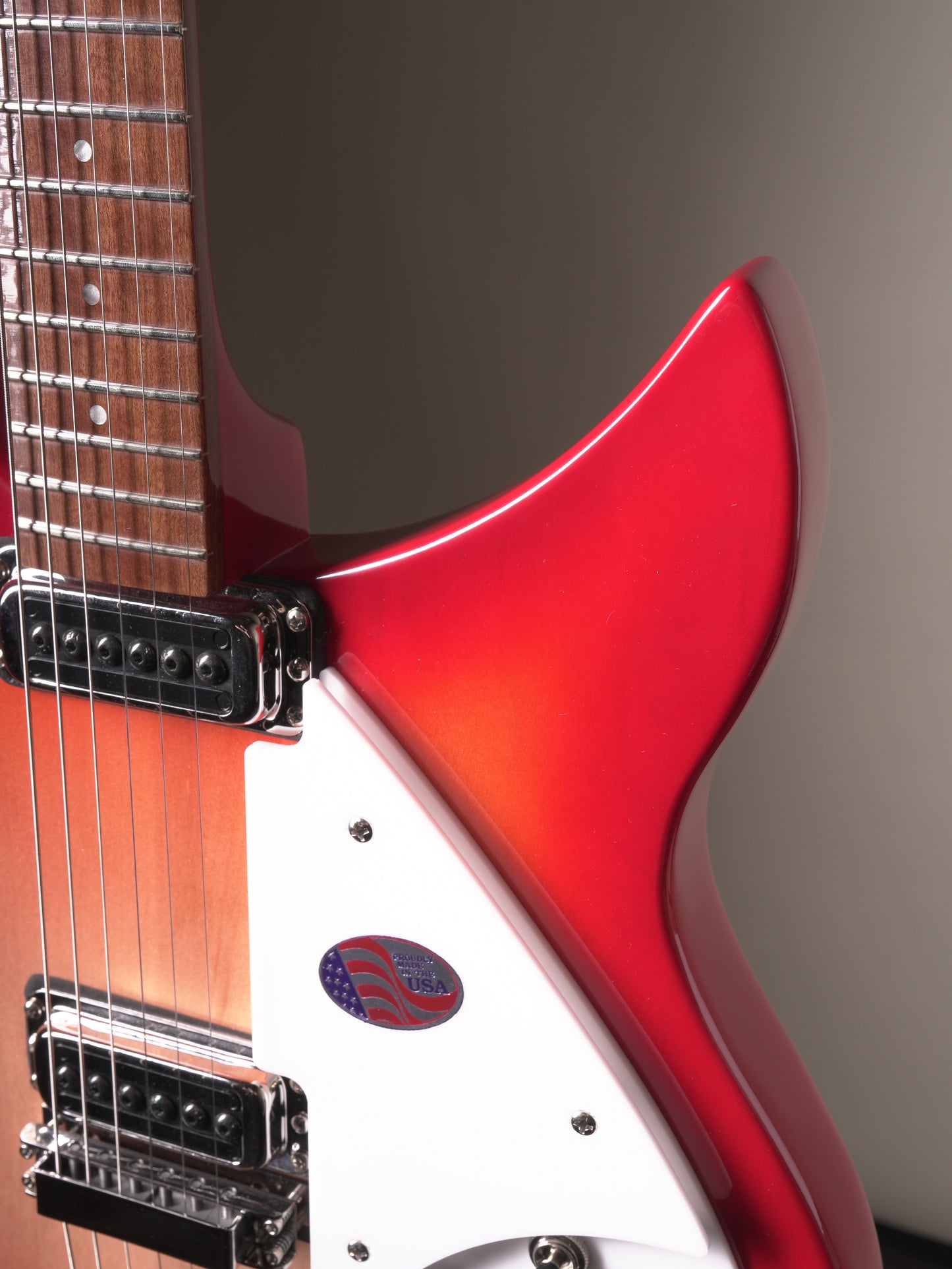 Rickenbacker (2026) 330 Semi-Hollow Electric Guitar Fireglo - w/OHSC