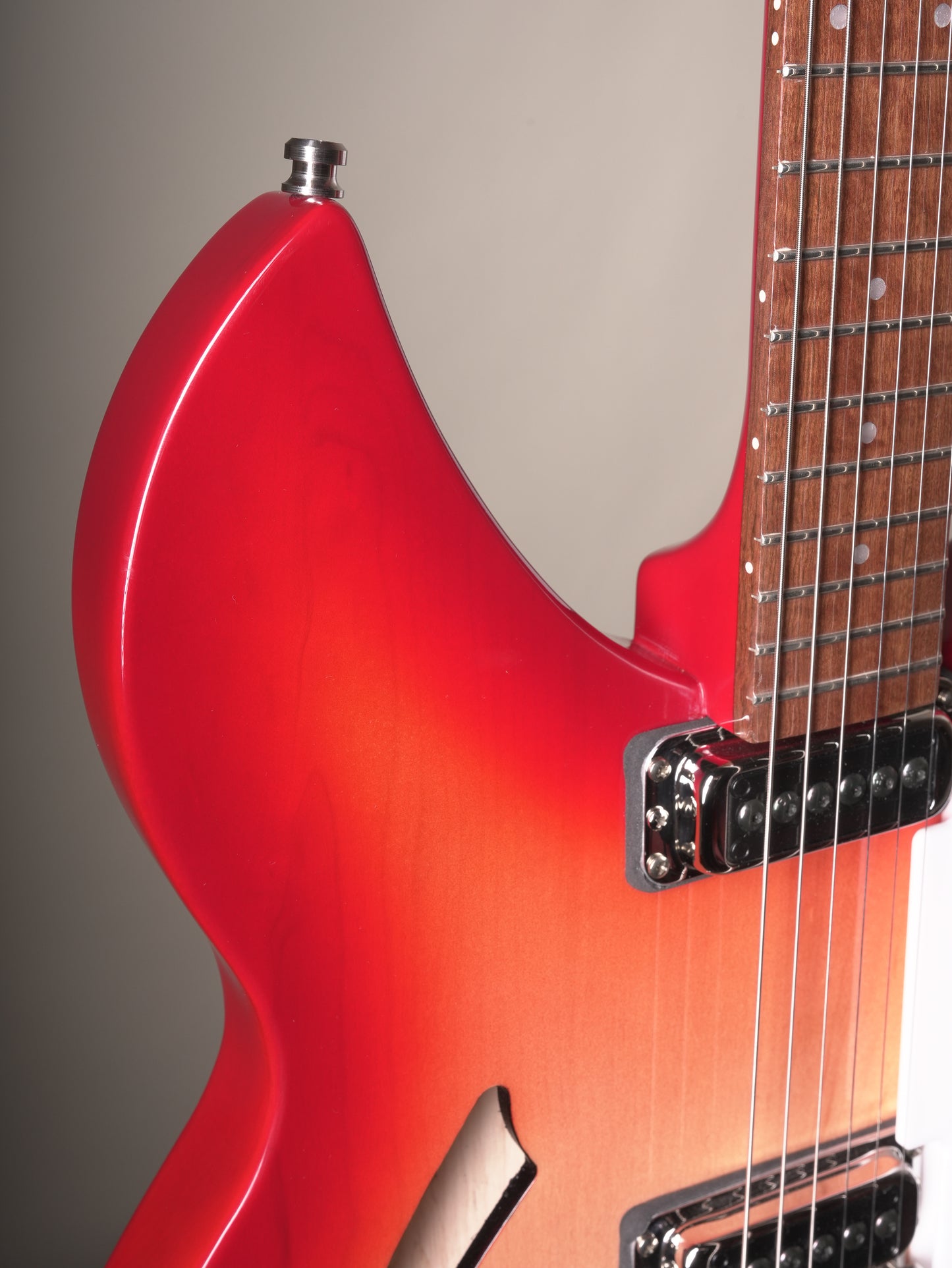 Rickenbacker (2026) 330 Semi-Hollow Electric Guitar Fireglo - w/OHSC