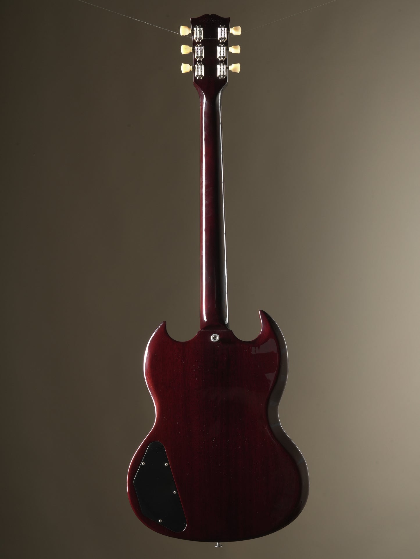 Gibson SG Standard '61 Maestro Vibrola w/ T-Type pickups Aged Cherry Red, incl. OHSC
