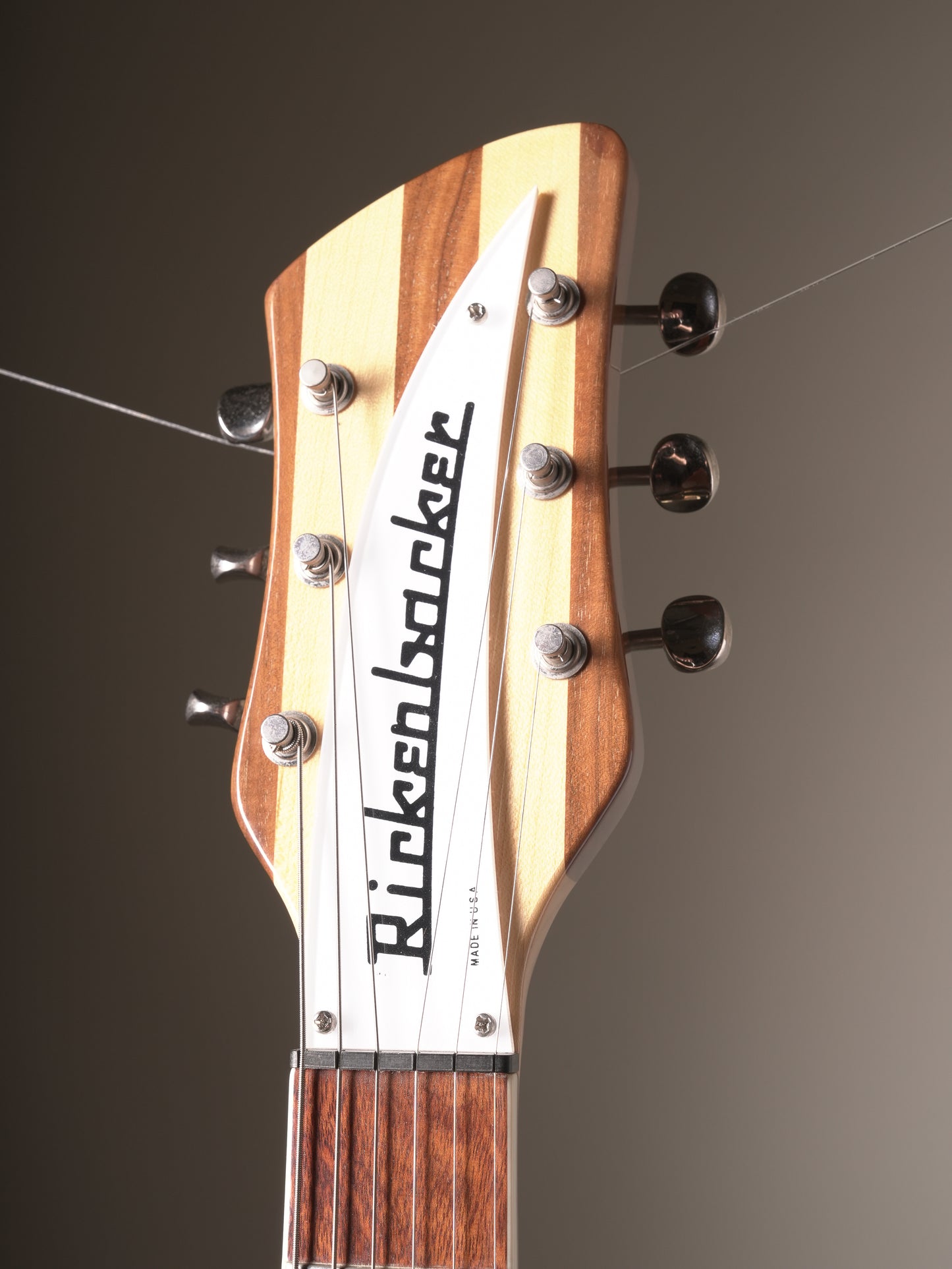 Rickenbacker (2013) 381 Semi-Hollow Electric Guitar - Mapleglo, incl. OHSC