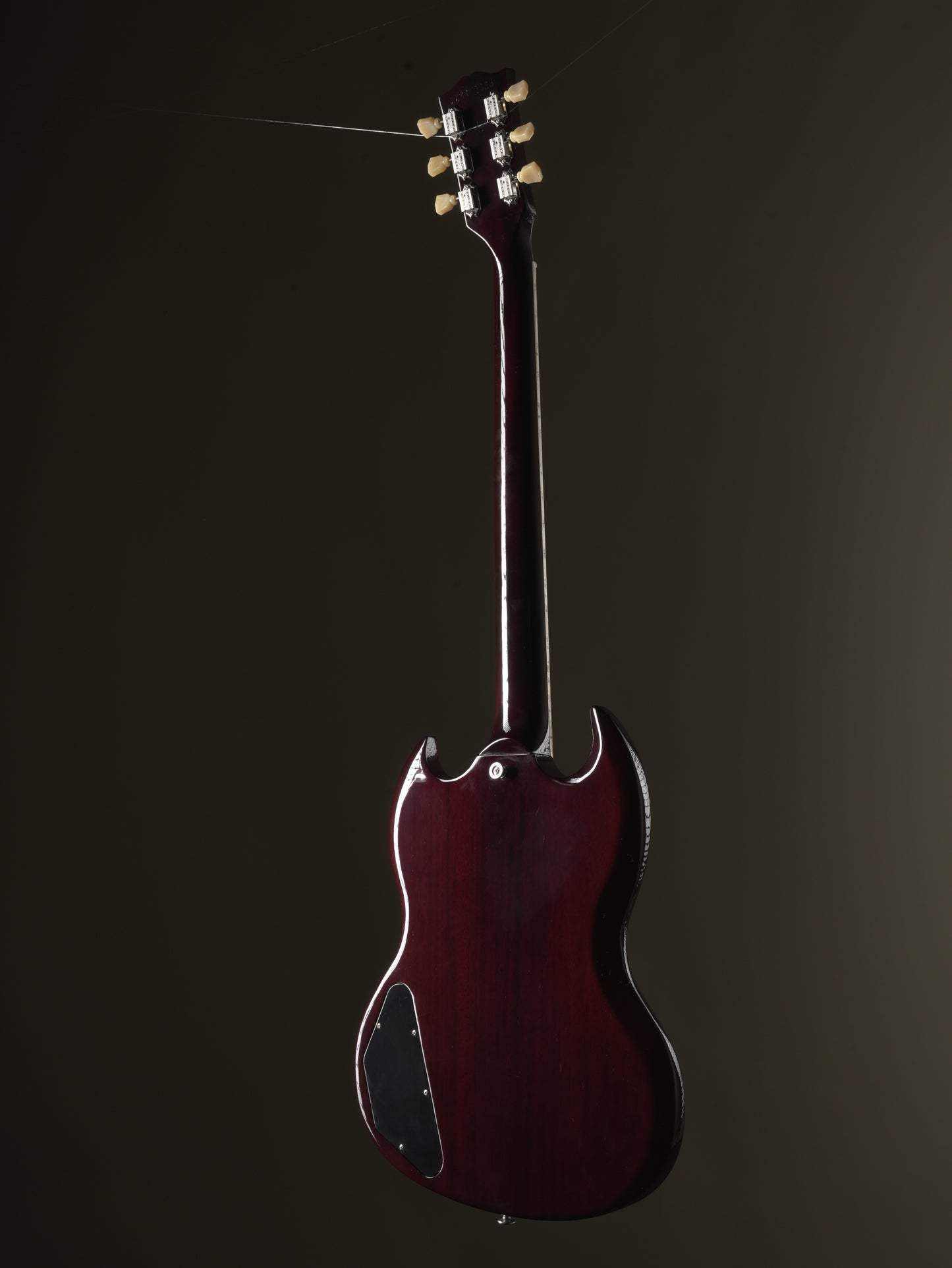 Gibson SG Standard '61 Maestro Vibrola w/ T-Type pickups Aged Cherry Red, incl. OHSC