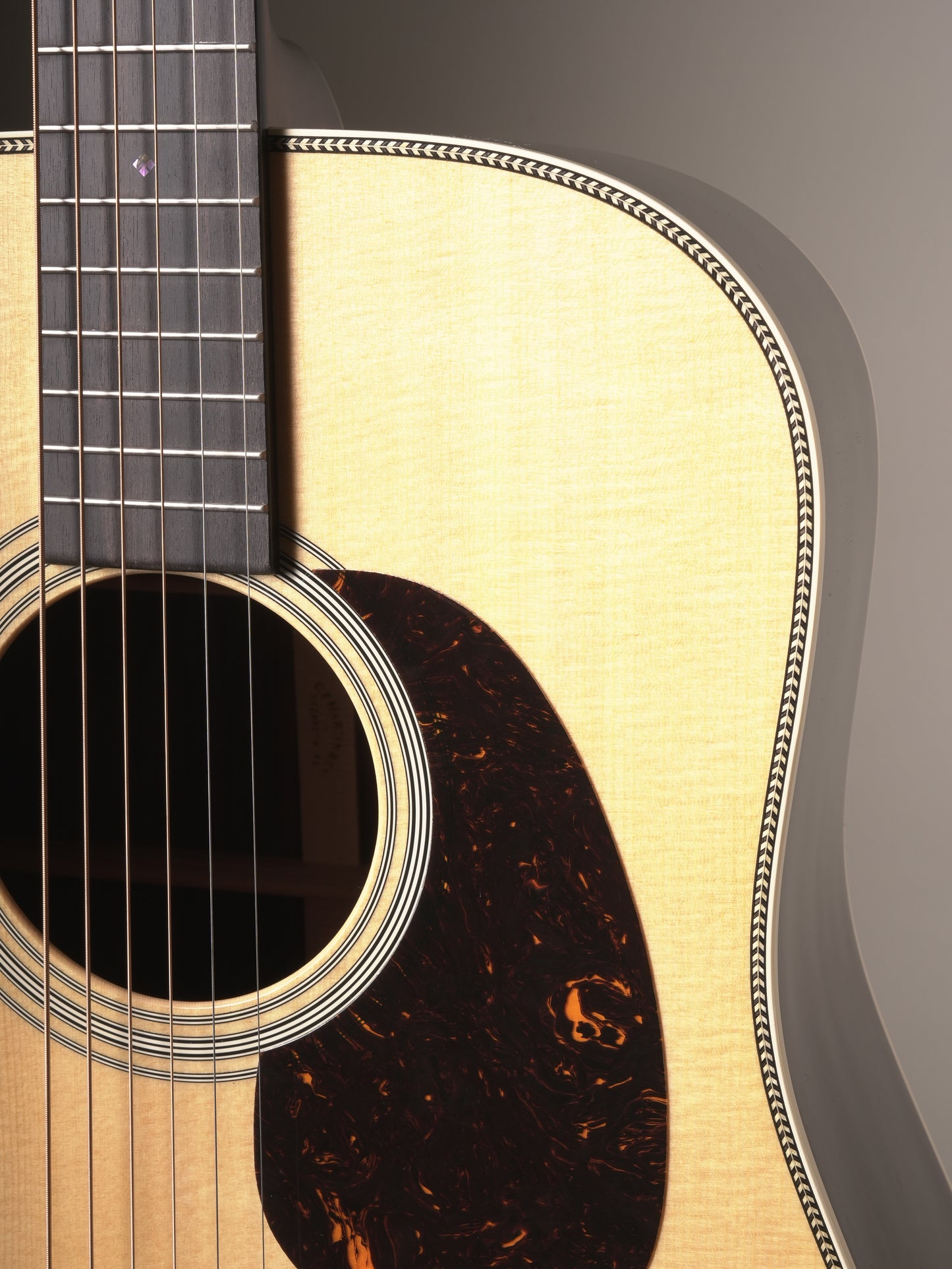 Martin Super HD28 Acoustic Guitar - Natural, incl. OHSC