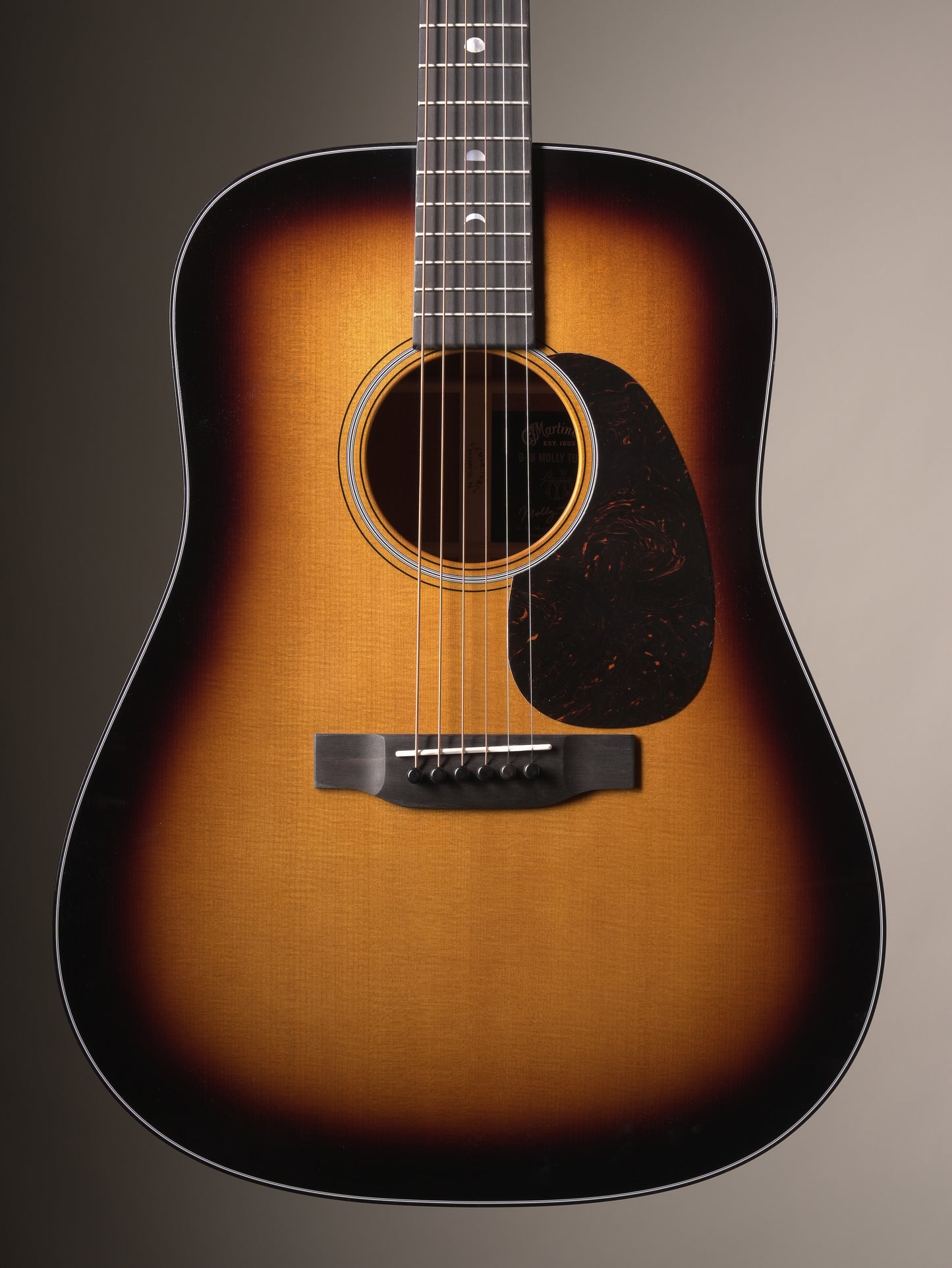 Martin D-18 Molly Tuttle Acoustic Guitar - Vintage Sunburst, w/OHSC