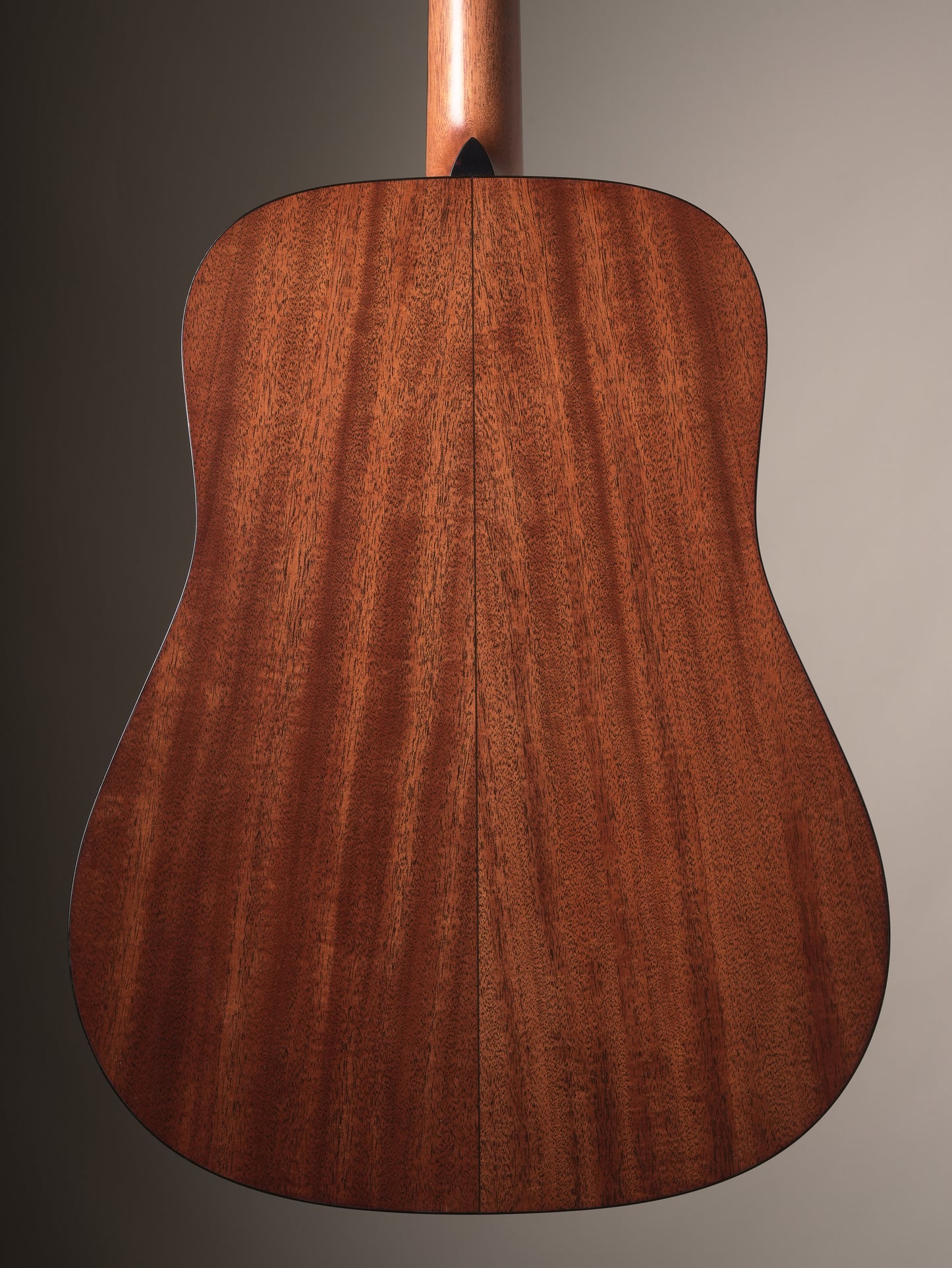 Martin D-18 Molly Tuttle Acoustic Guitar - Vintage Sunburst, w/OHSC