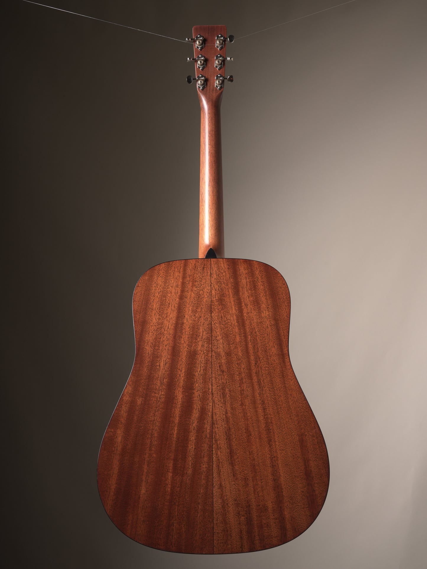 Martin D-18 Molly Tuttle Acoustic Guitar - Vintage Sunburst, w/OHSC