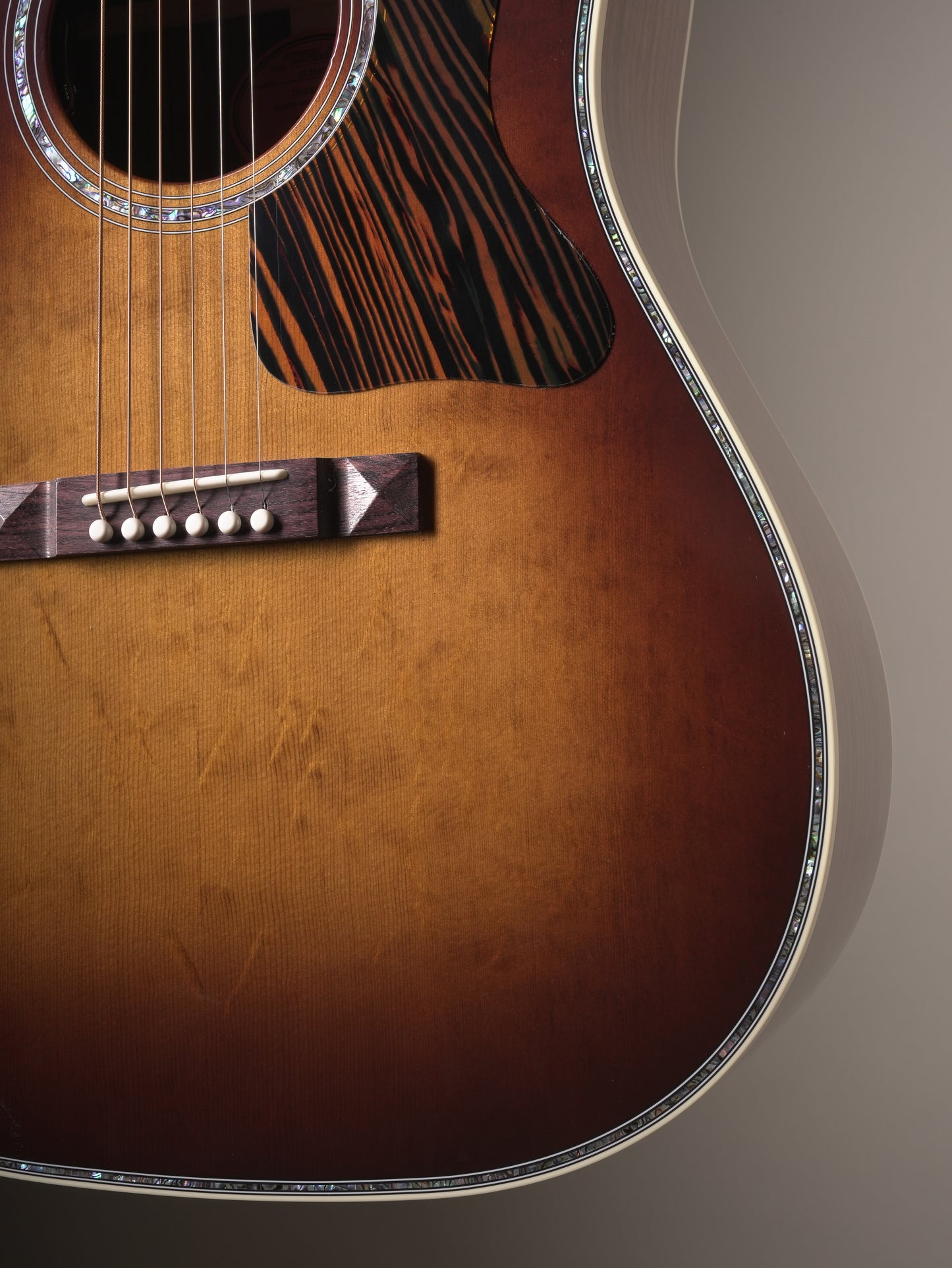 Gibson Advanced Jumbo Anniversary Limited Edition Acoustic Guitar - Cremona Burst incl. OHSC