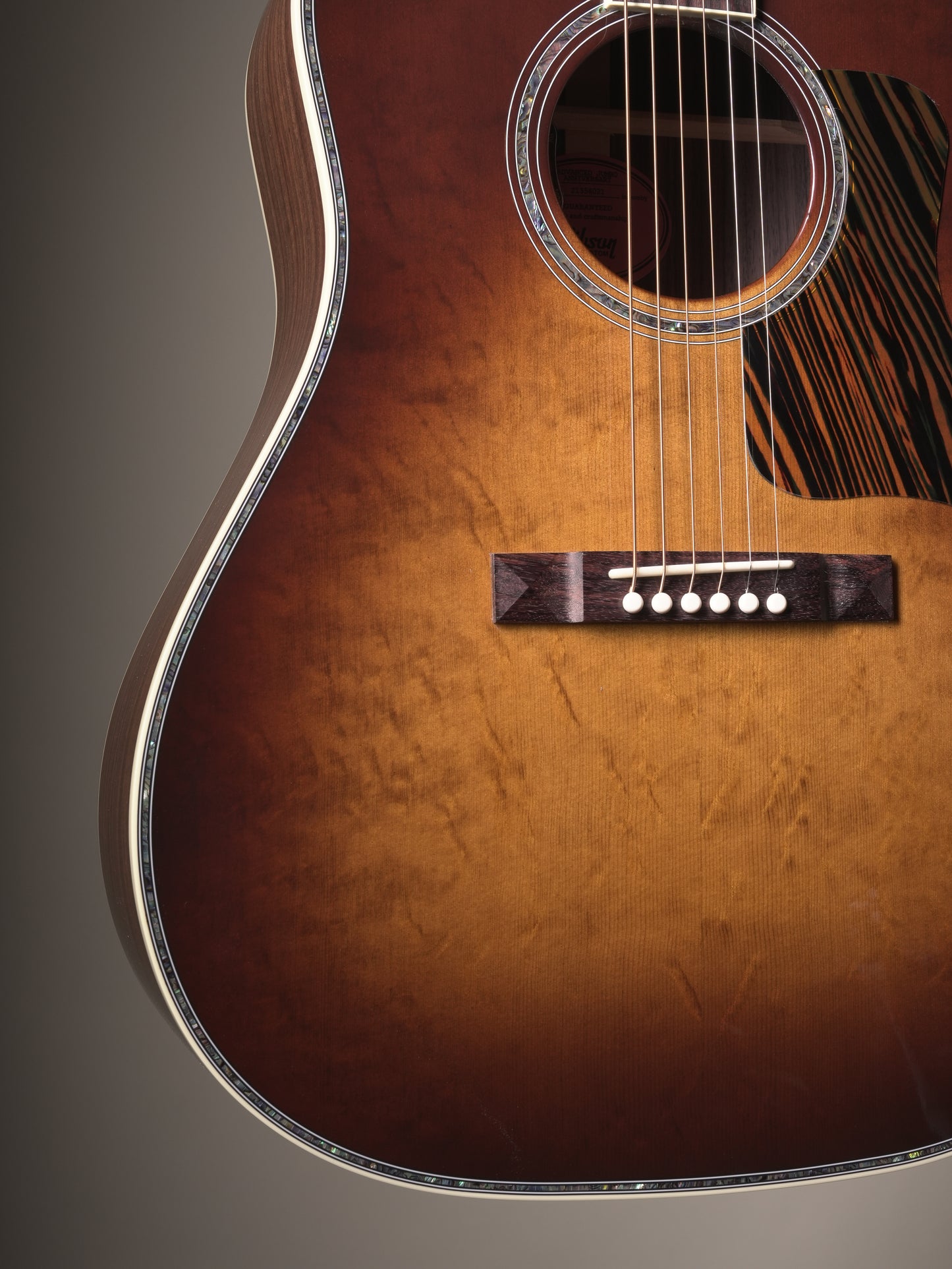 Gibson Advanced Jumbo Anniversary Limited Edition Acoustic Guitar - Cremona Burst incl. OHSC