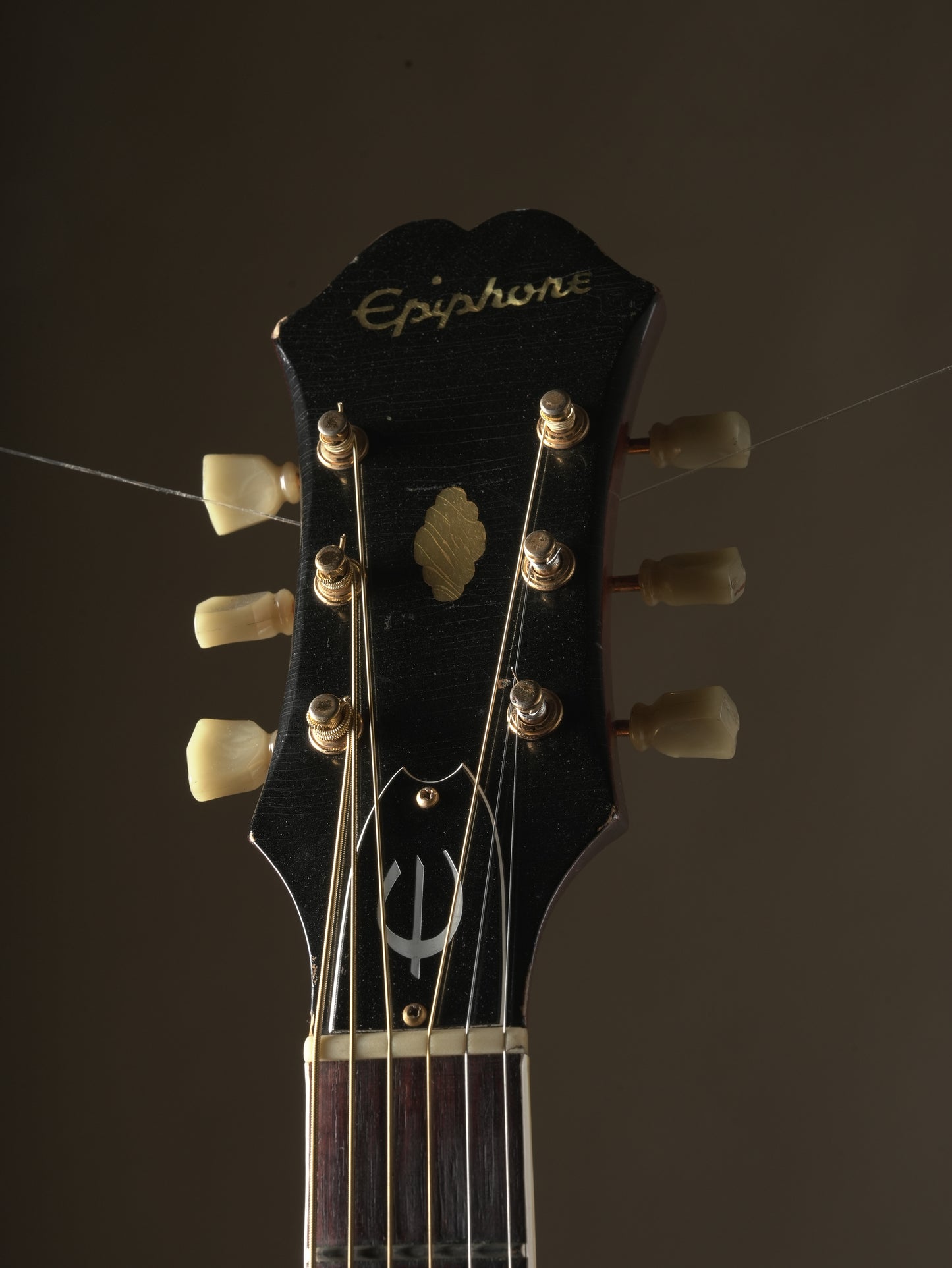 Epiphone (1965) FT-110 Frontier Acoustic Guitar - Sunburst, incl. HSC