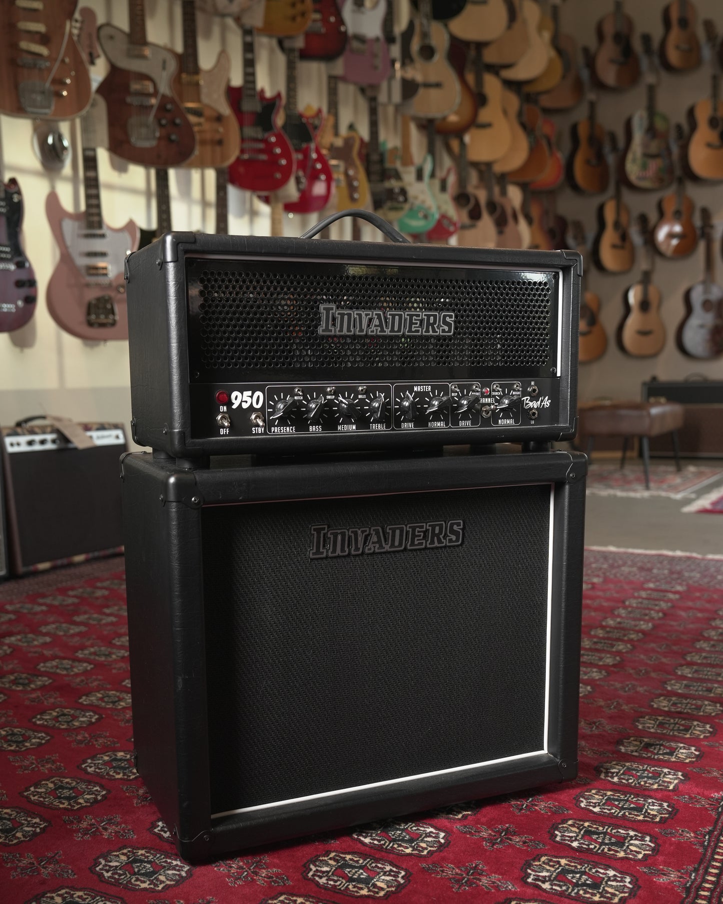 Invaders Amplification 950 Bad'As 50W Tube Guitar Amp Head w/ Series 9 1x12” Guitar Amp Cabinet - Black Taurus