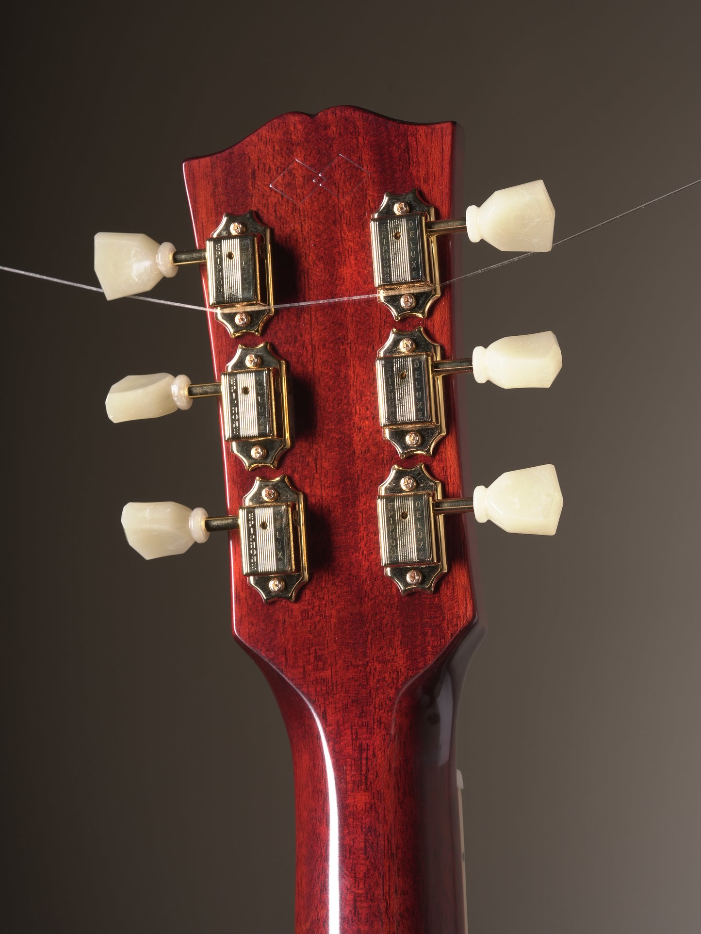 Epiphone "Inspired by Gibson Custom" 1960 Hummingbird Reissue Acoustic-Electric guitar - Cherry Sunburst w/OHSC