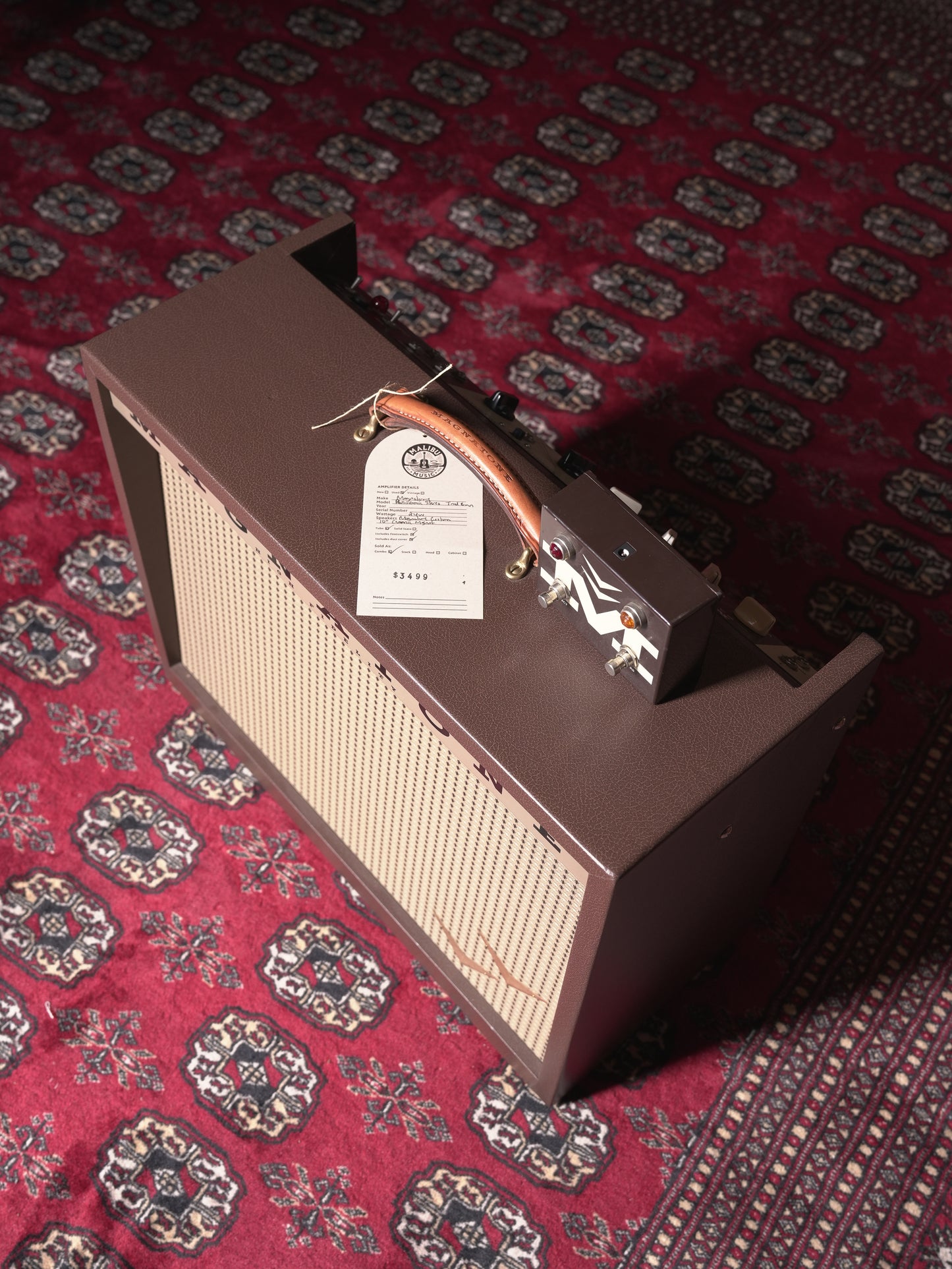 Magnatone Panoramic Stereo 12w + 12w 2x10" Tube Guitar Amp Combo - Traditional Brown