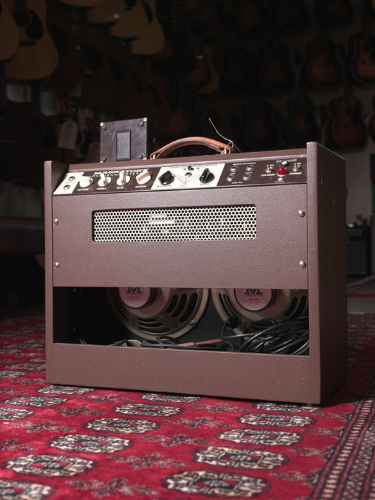 Magnatone Panoramic Stereo 12w + 12w 2x10" Tube Guitar Amp Combo - Traditional Brown