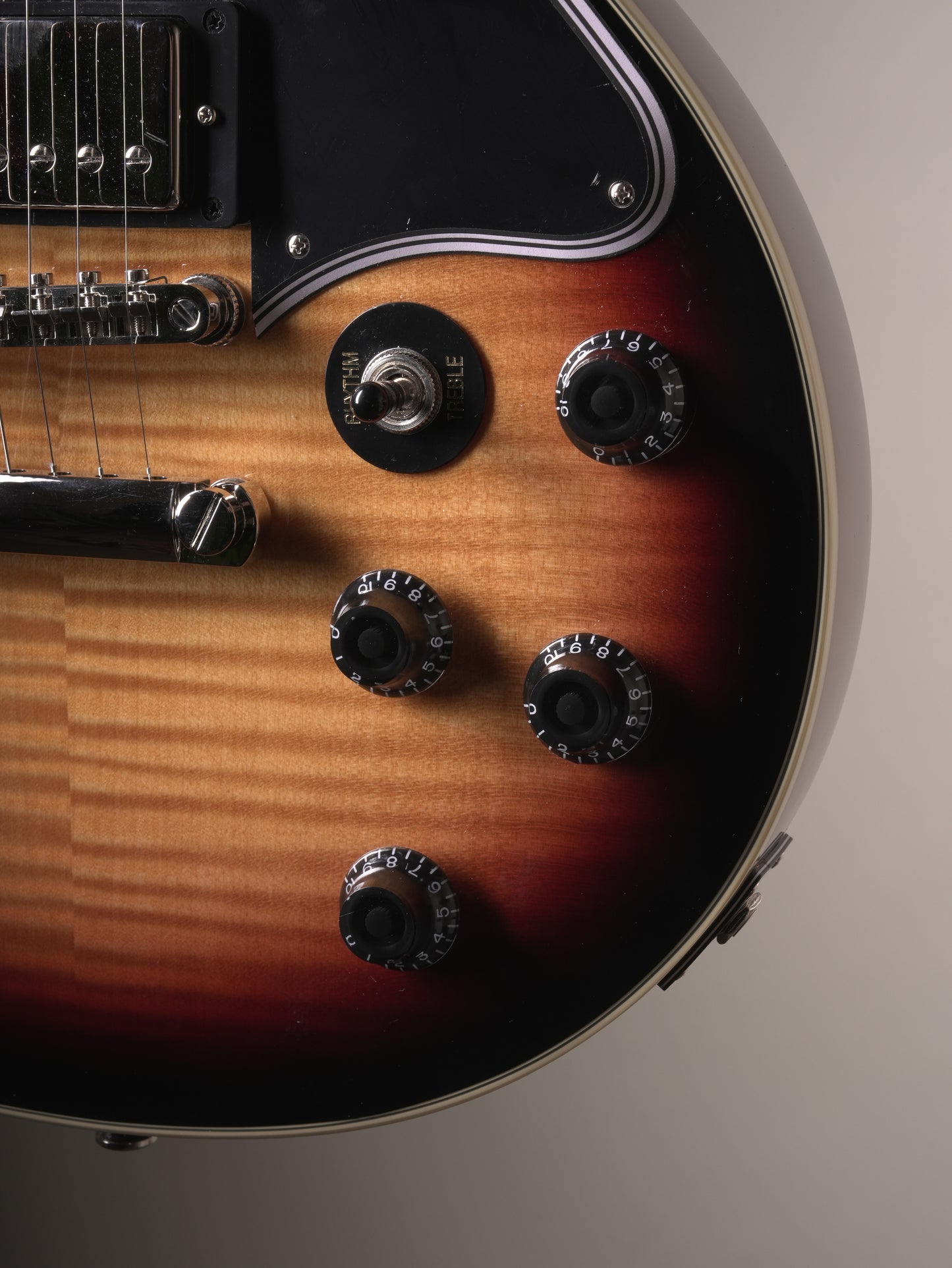 Epiphone Les Paul Special Double Cutaway Figured Top Electric Guitar - Bourbon Burst w/ Gigbag