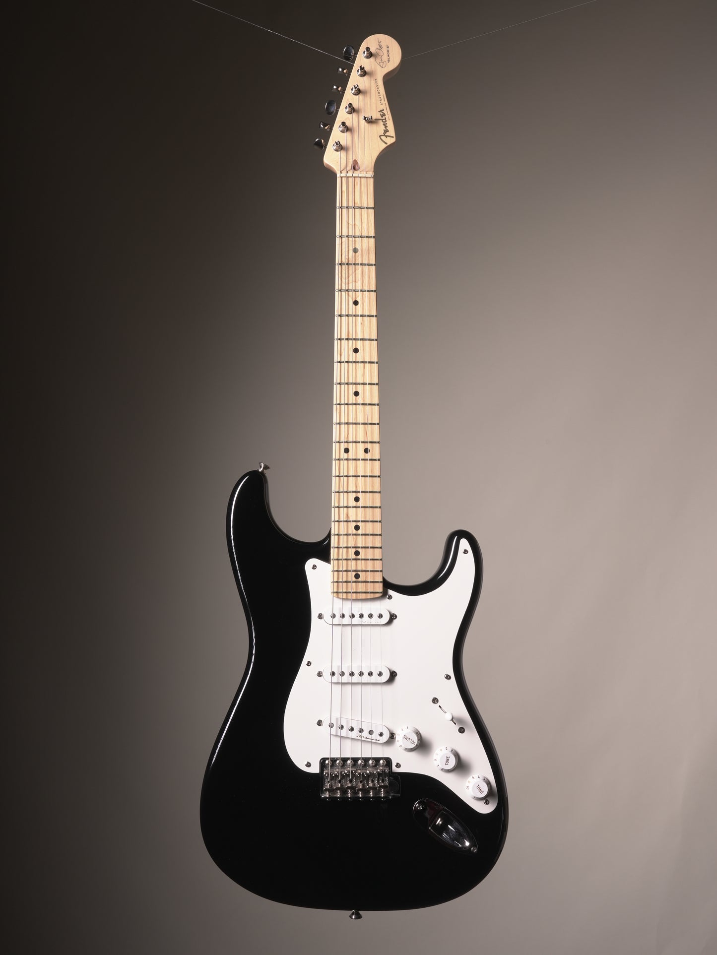 Fender (2006) Eric Clapton "Blackie" Stratocaster Electric Guitar - Black w. HSC
