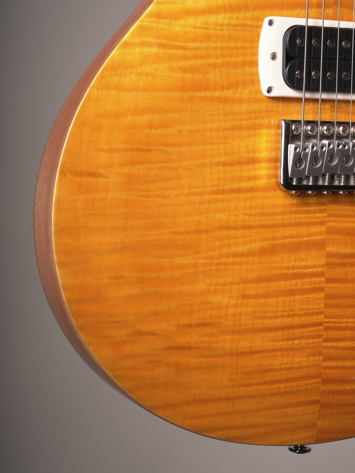 Paul Reed Smith SE Santana Electric Guitar -  Santana Yellow w/ Gigbag