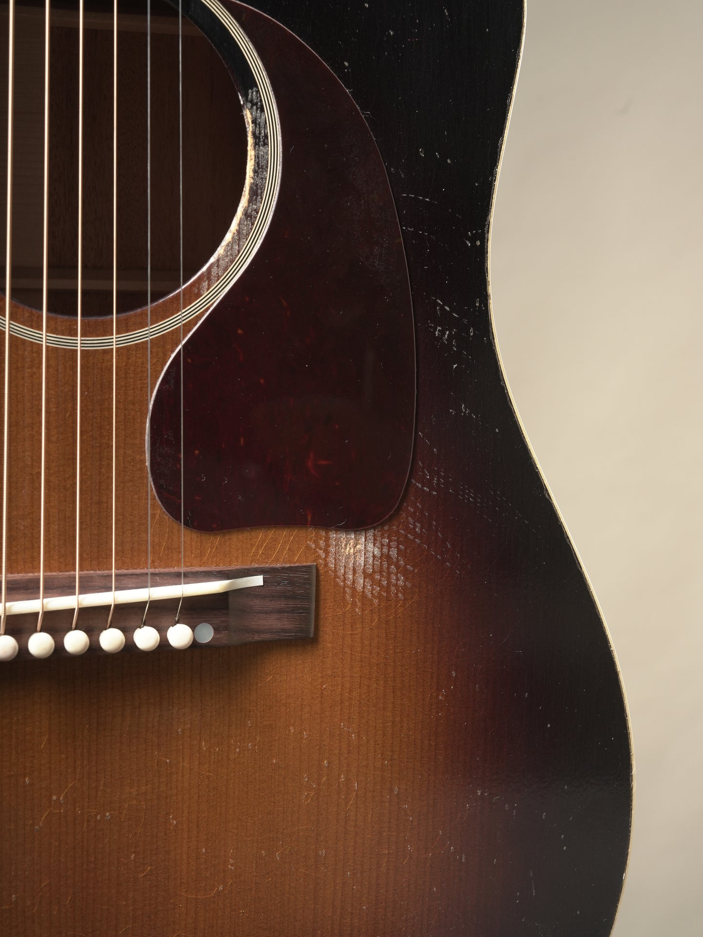 Gibson Custom Shop Historic 1942 Banner J45 Heavy Aged acoustic guitar - Vintage Sunburst, incl. OHSC