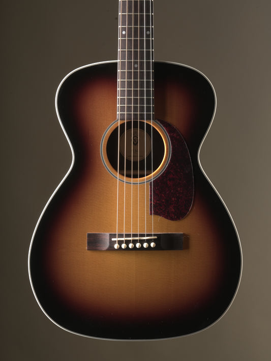 Guild M-50 Acoustic Guitar - Sunburst, incl. OHSC