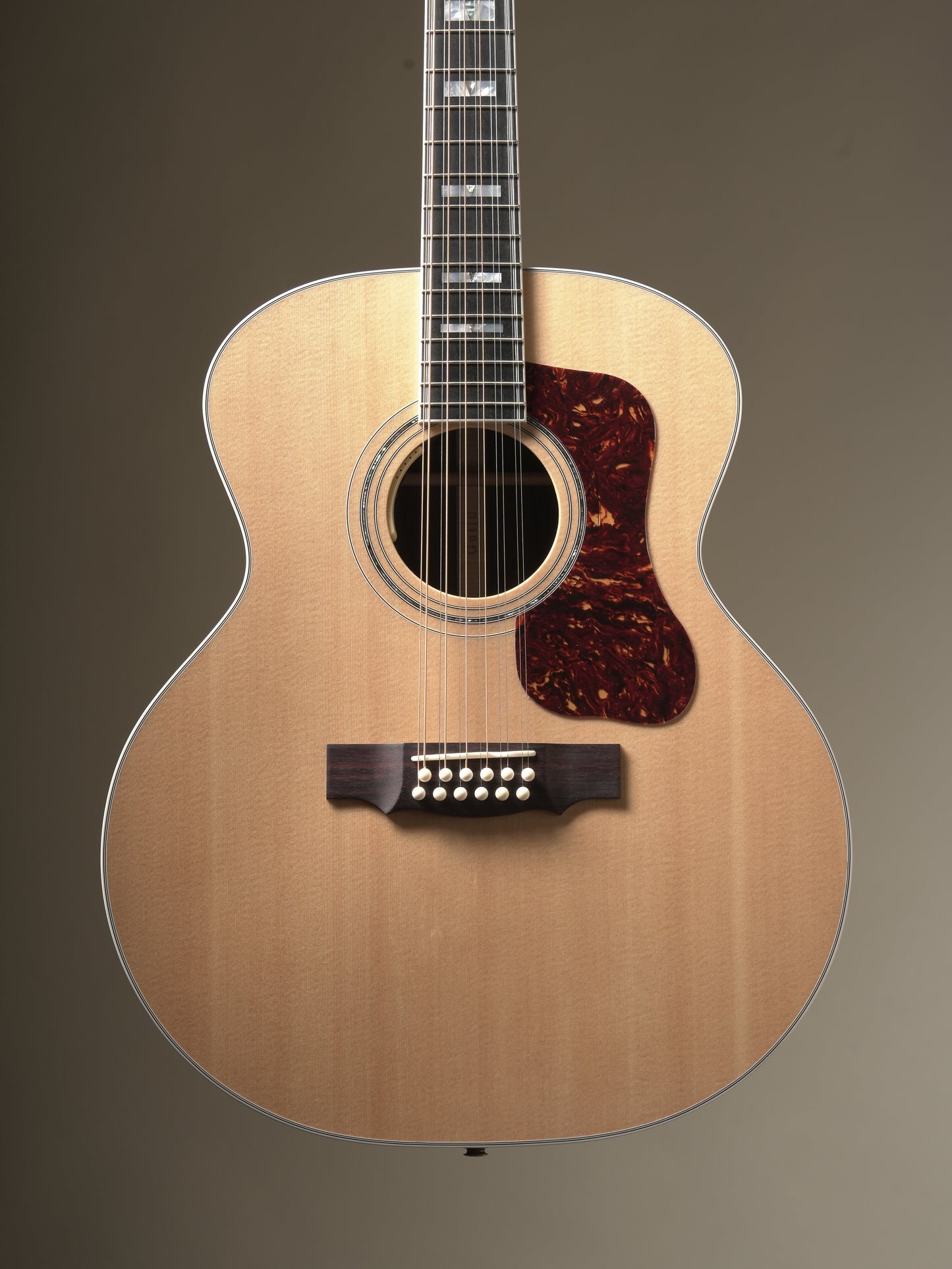 Guild 512E 12 string acoustic electric guitar - Natural, incl. OHSC