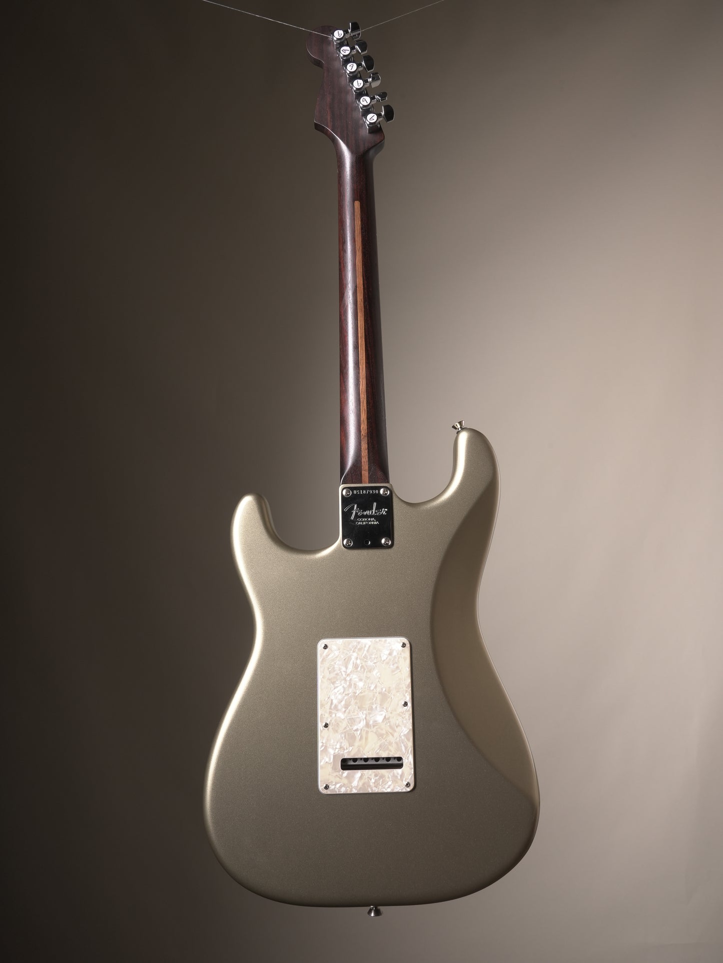 Fender (2018) American Professional Stratocaster Limited Edition Electric Guitar w/ Solid Rosewood Neck - Champagne, incl. OHSC