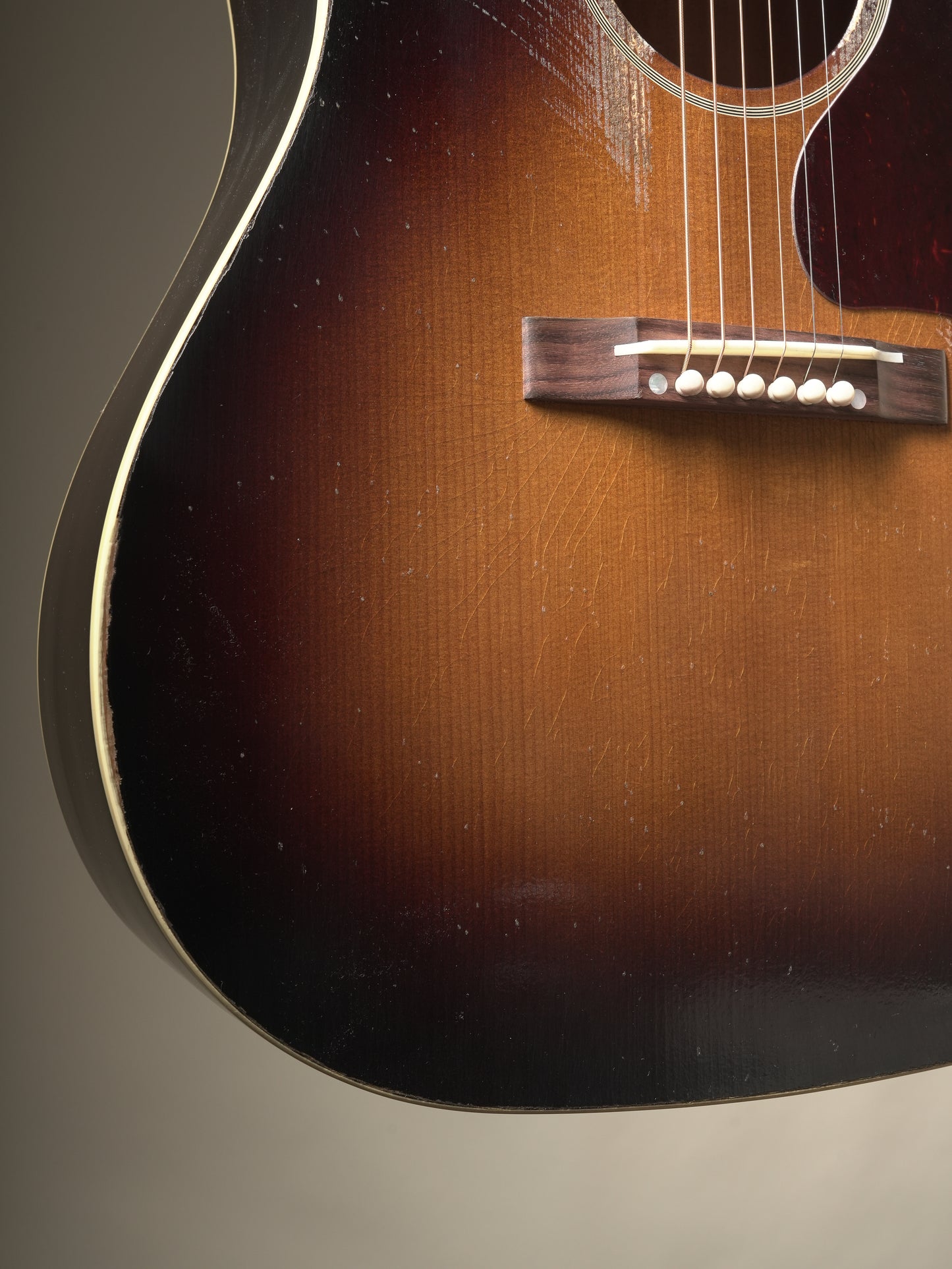 Gibson Custom Shop Historic 1942 Banner J45 Heavy Aged acoustic guitar - Vintage Sunburst, incl. OHSC