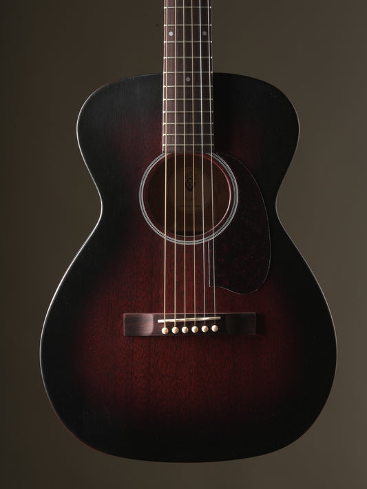 Guild M-20 Acoustic Guitar - Vintage Sunburst, incl. OHSC
