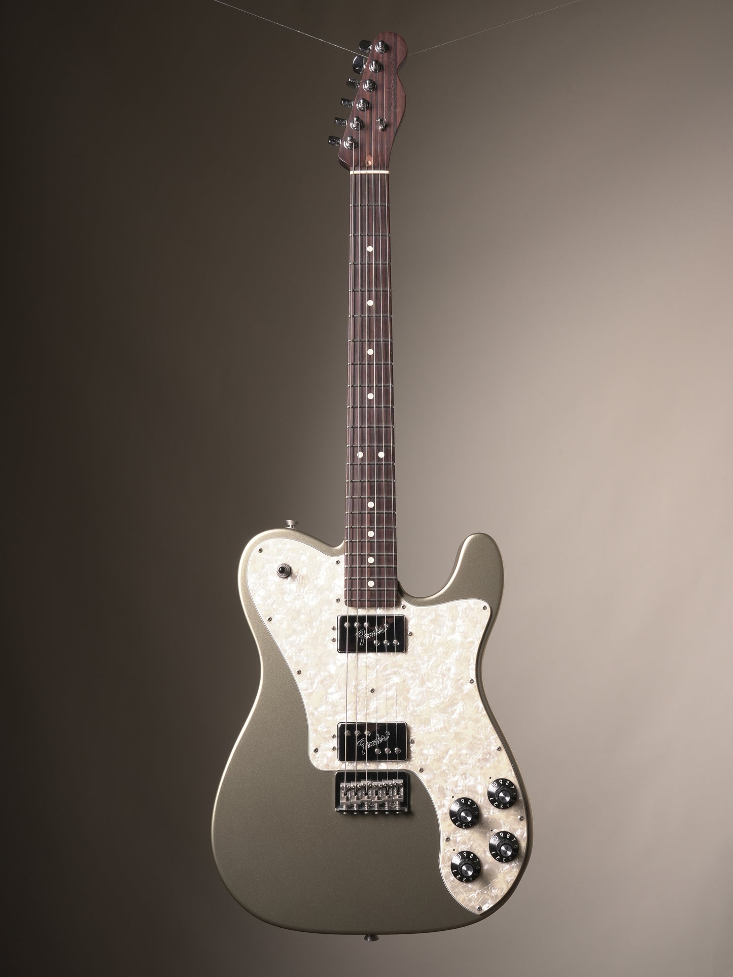 Fender (2018) American Professional Telecaster Limited Edition Electric Guitar w/ Solid Rosewood Neck - Champagne, incl. OHSC
