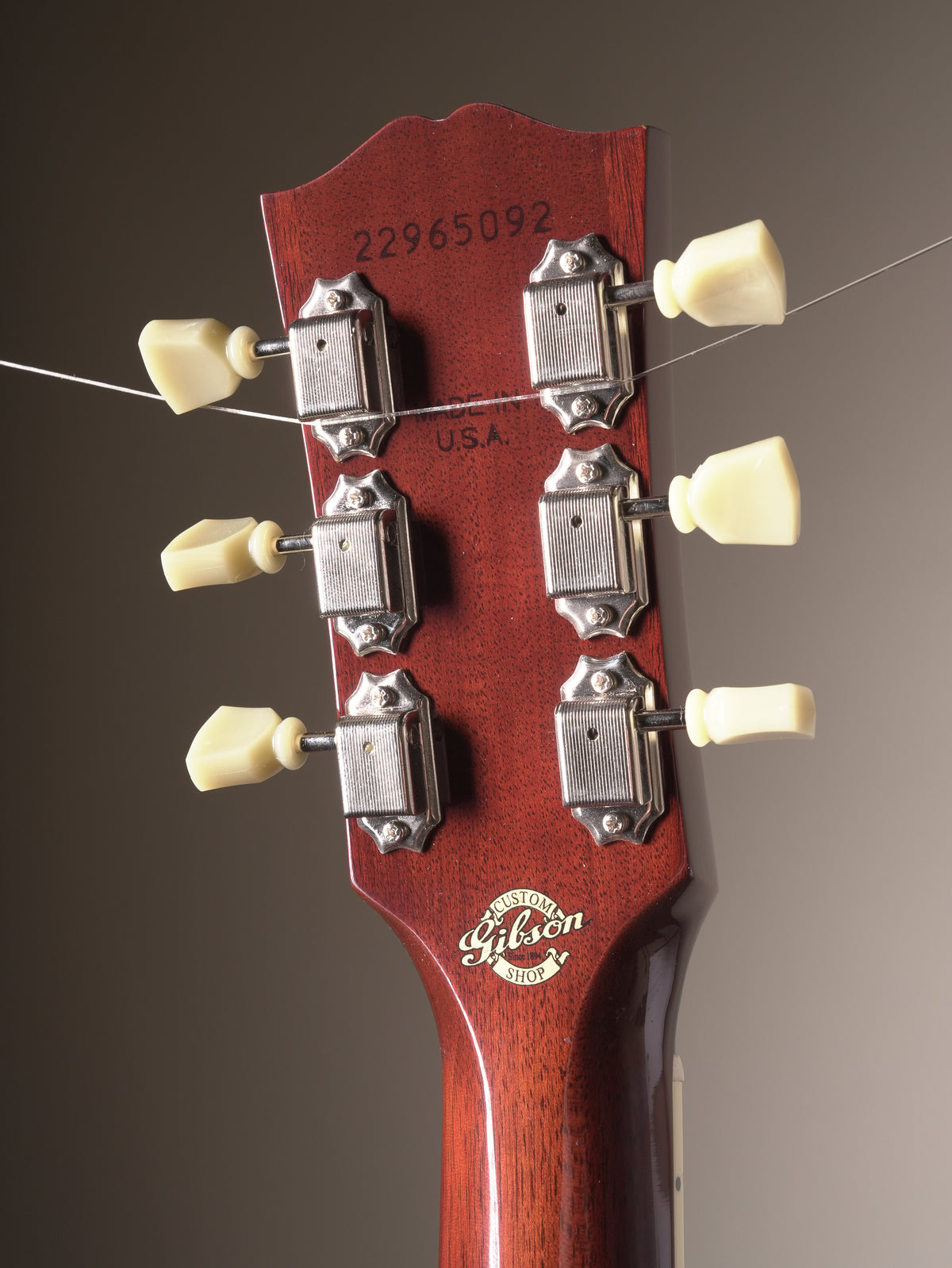Gibson Custom Shop "Greatest Hits Vol II" J-185 Original Mahogany Gold Top VOS Acoustic Electric Guitar incl. OHSC