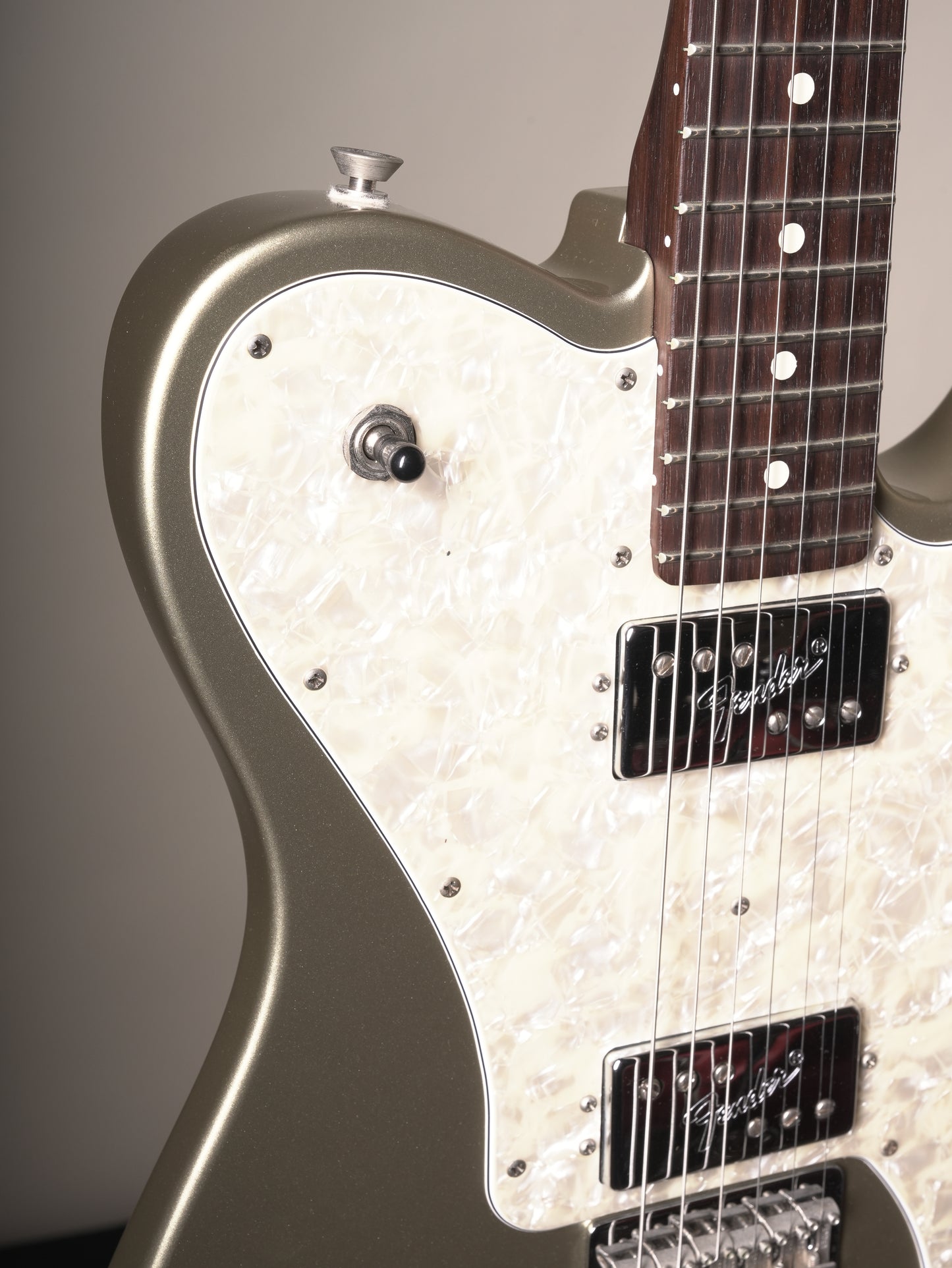 Fender (2018) American Professional Telecaster Limited Edition Electric Guitar w/ Solid Rosewood Neck - Champagne, incl. OHSC