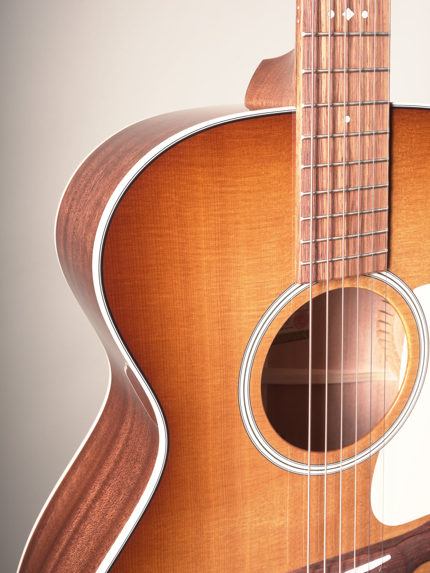 Taylor (2026) Ben Harper Signature Gold Label 512e SE Grand Concert Acoustic/Electric Guitar - Sunburst, incl. OHSC