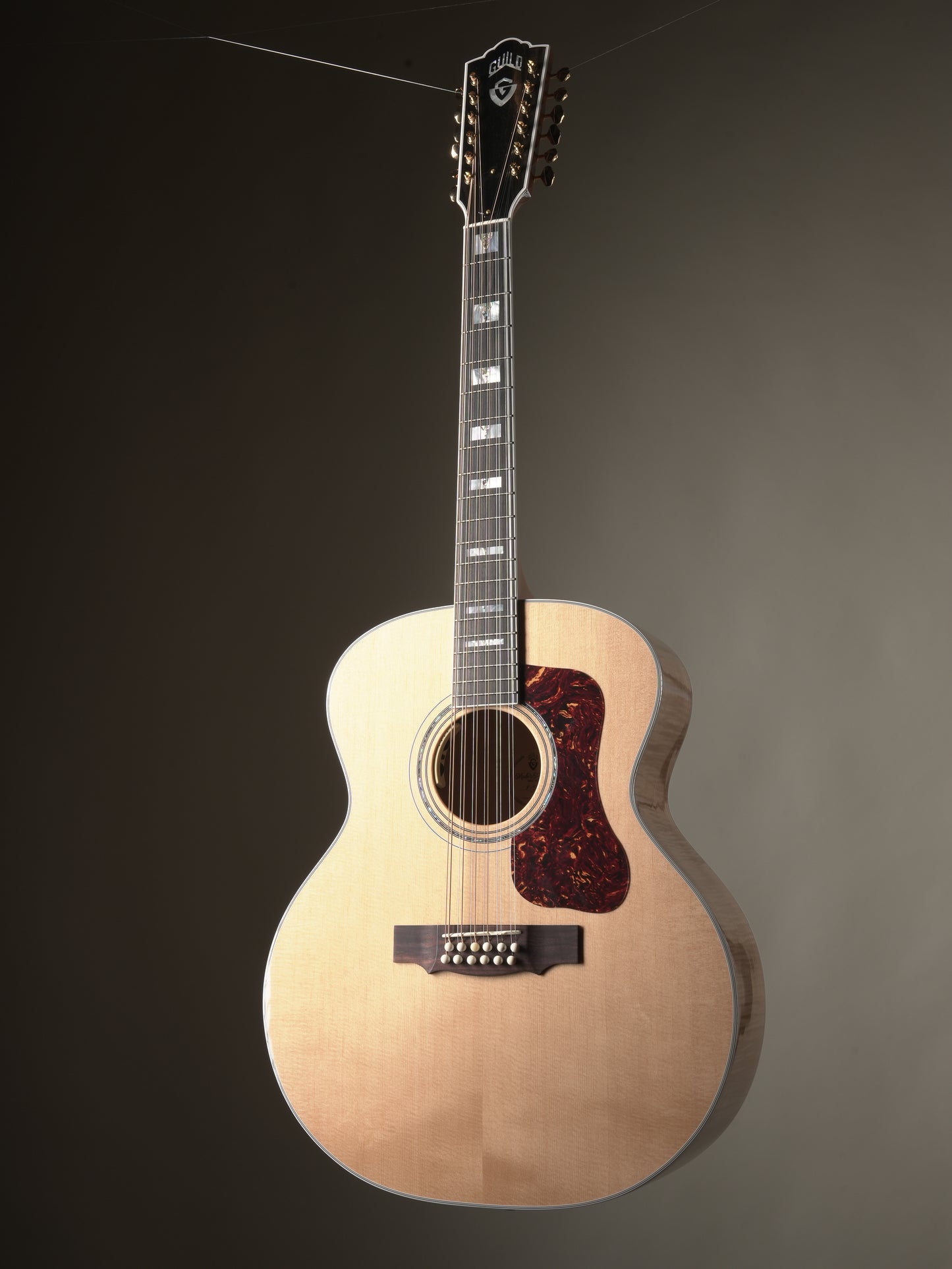 Guild F-512E Maple 12-String Acoustic Electric Guitar - Blonde, incl. OHSC