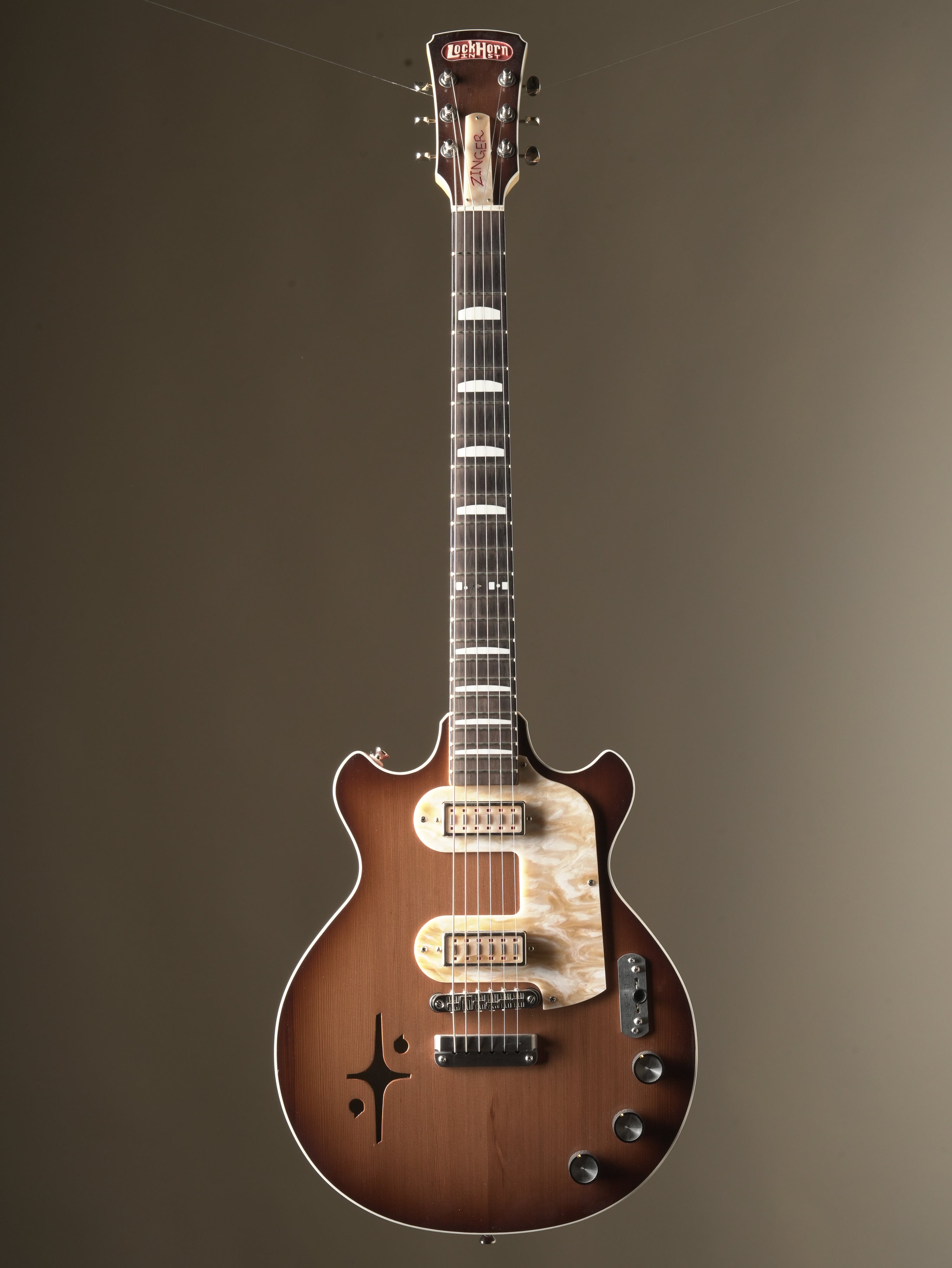 Lockhorn Zinger Electric Guitar - Sunburst, incl. Gigbag – Malibu
