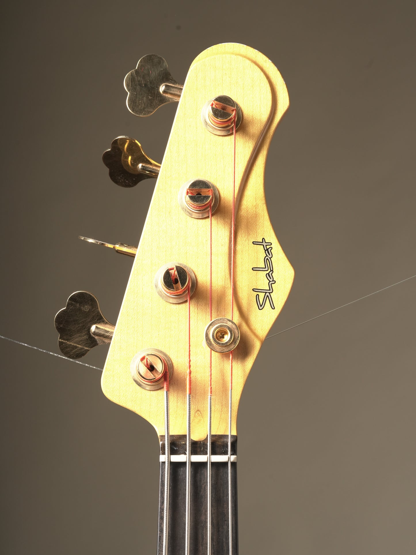 Shabat Panther electric bass - Aged British Racing Green over Sunburst, incl. OHSC