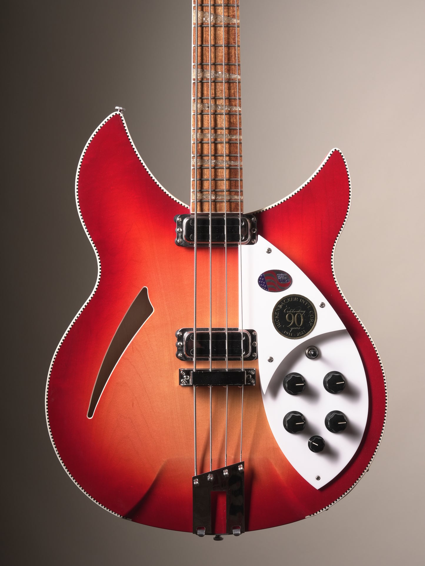 Rickenbacker (2021) 4005xc Semi-Hollow Bass - Amber fireglo, incl. OHSC