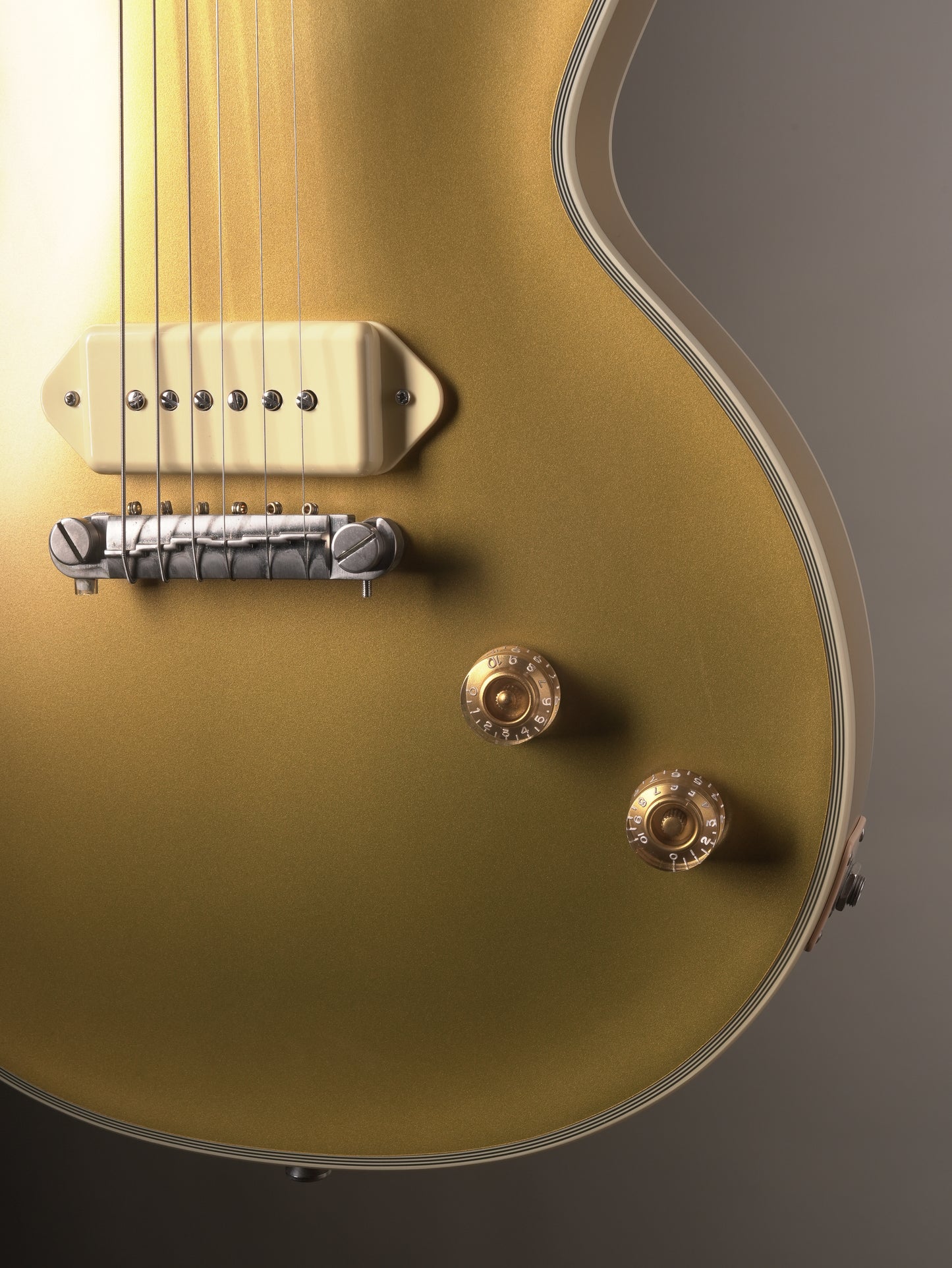 Epiphone Jared James Nichols signed "Gold Glory" Les Paul Electric Guitar - Goldtop w/ Original Soft Case