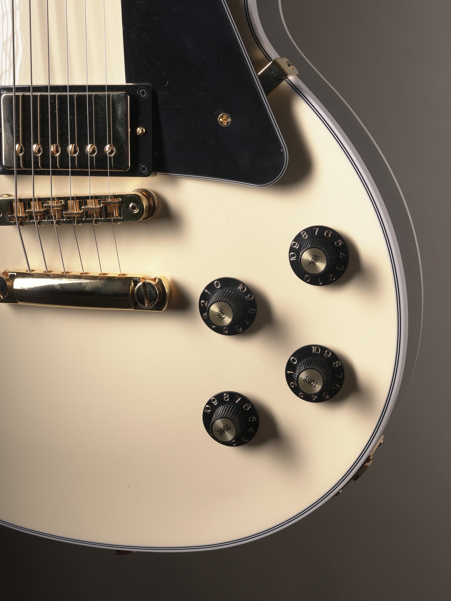 Gibson '70s Les Paul Custom Electric Guitar - Buttercream Incl. OHSC