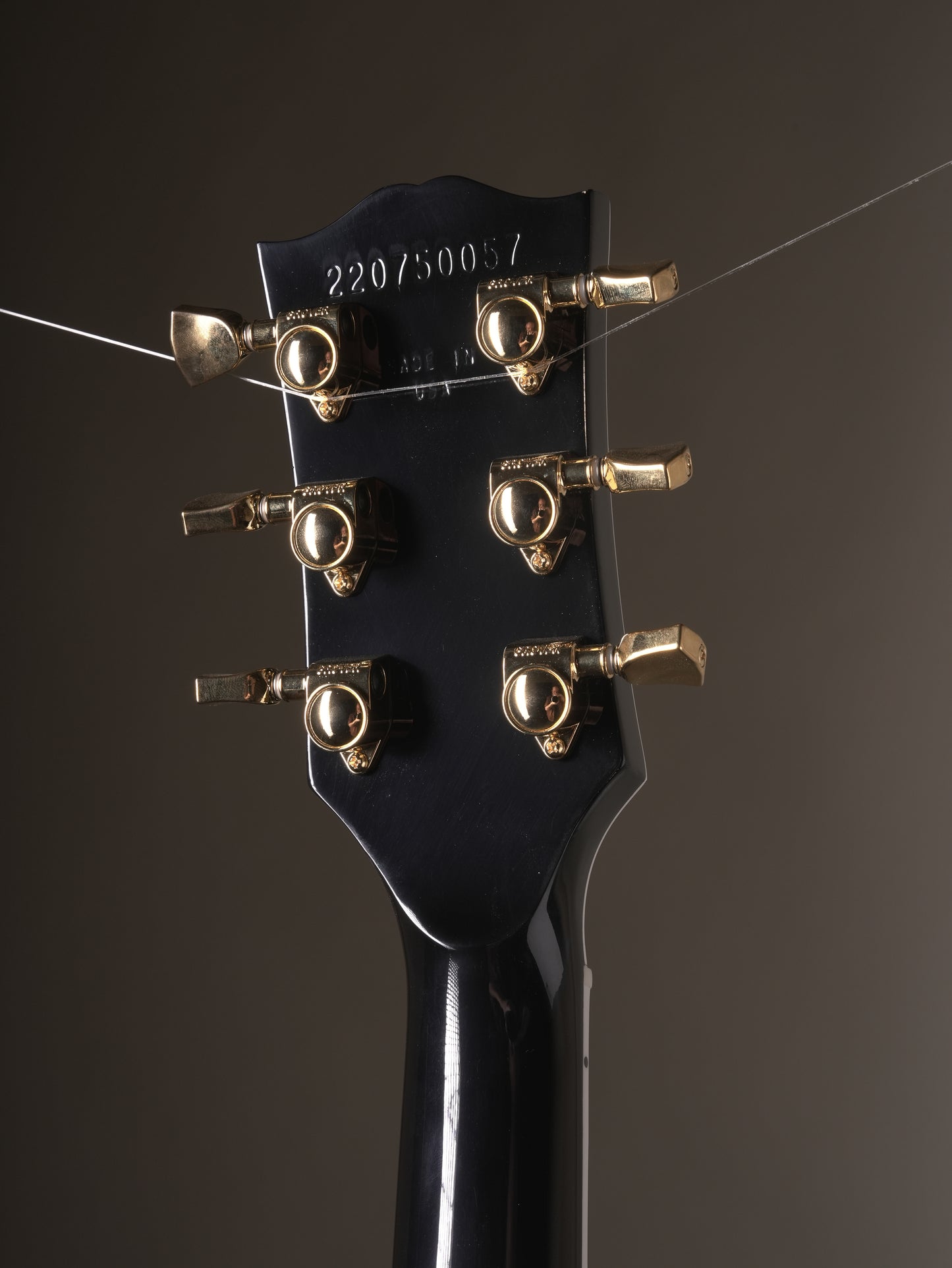 Gibson '70s Les Paul Custom Electric Guitar - Buttercream Incl. OHSC