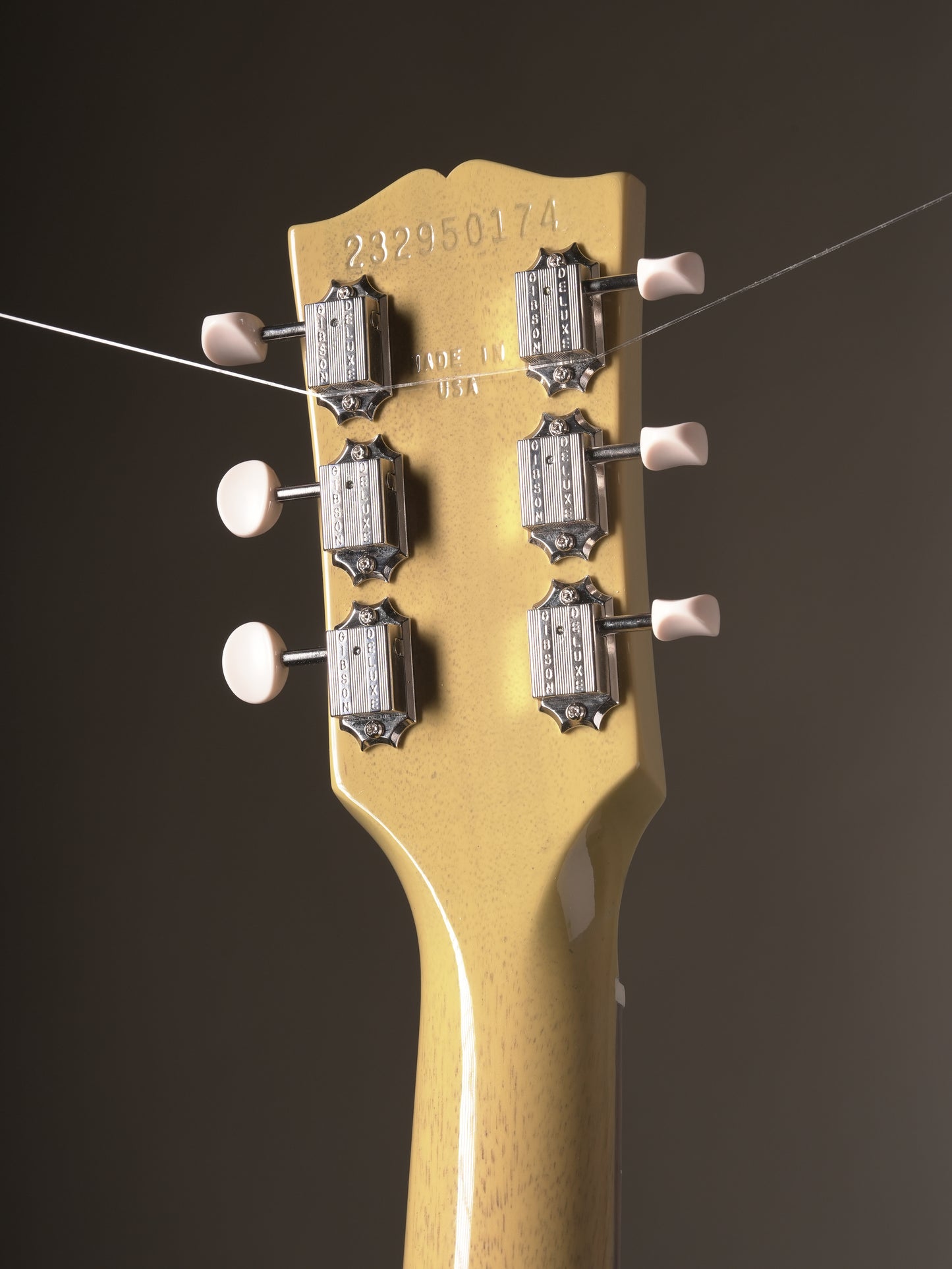 Gibson Les Paul Junior Electric Guitar - TV Yellow w. OHSC