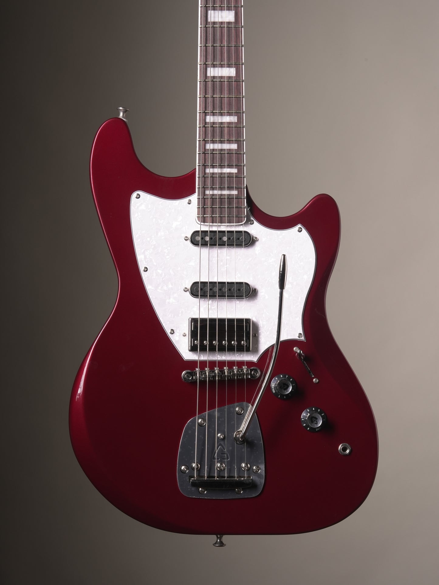 Guild Surfliner Deluxe Electric Guitar - Scarlet Red Metallic