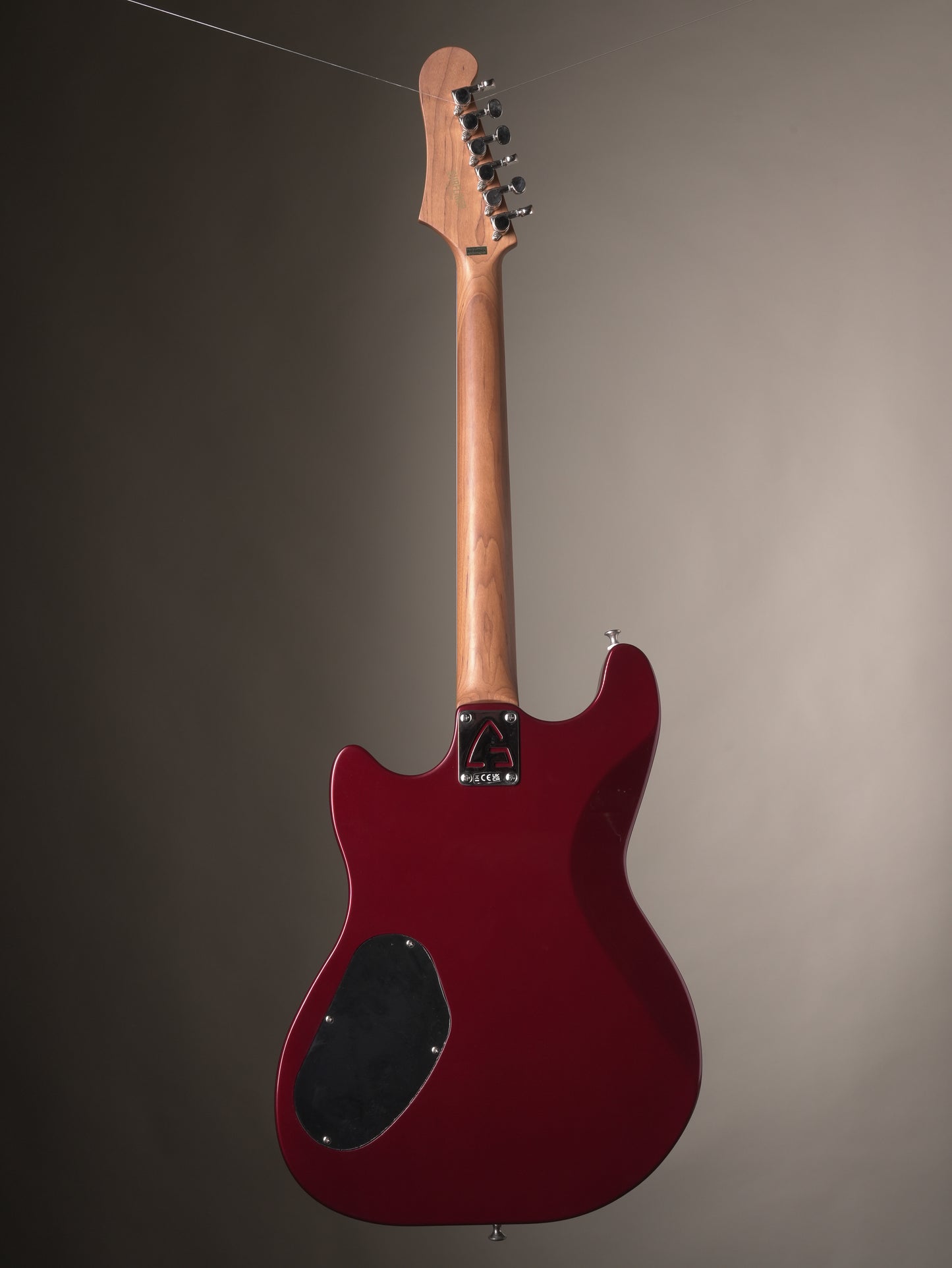Guild Surfliner Deluxe Electric Guitar - Scarlet Red Metallic