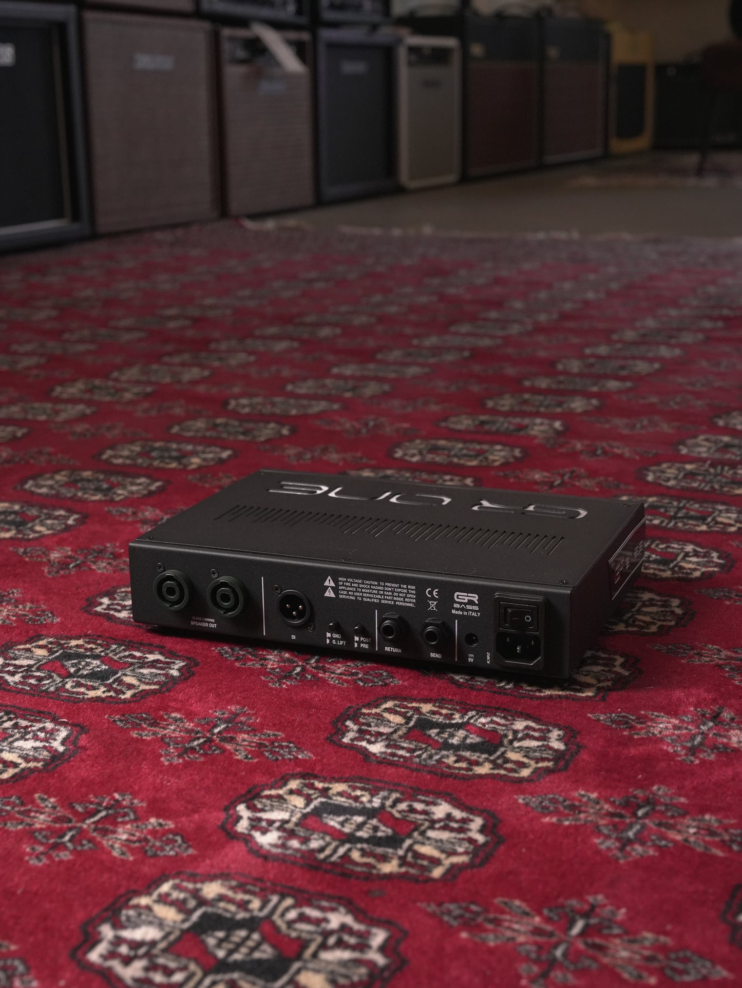 GR Bass One 800w Bass Amp Head - Black